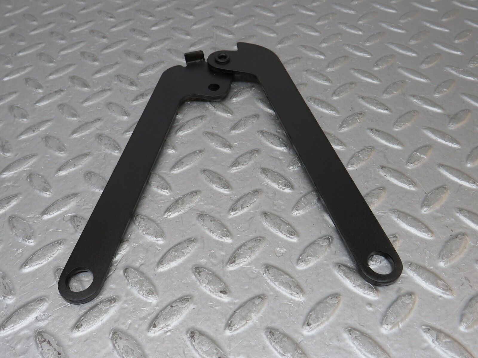 35552 Mercedes-Benz R107 280SL Bonnet Hinge Right Side