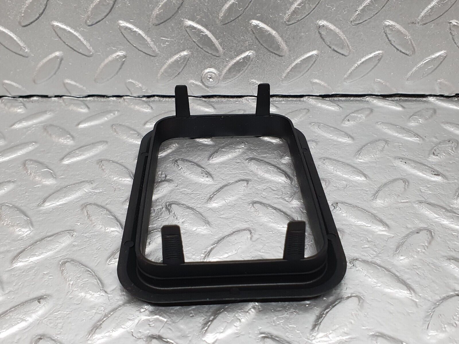 41908 Mercedes-Benz W202 C200 Gear Selector Surround Trim 2022670288