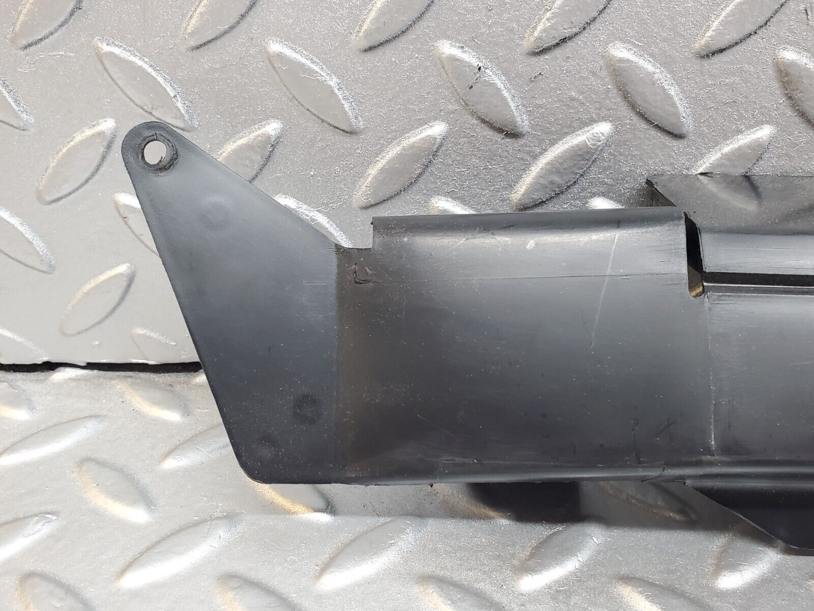 44726 Mercedes-Benz W124 220E Trunk Lid Lock Control Rod Cover 1248050541