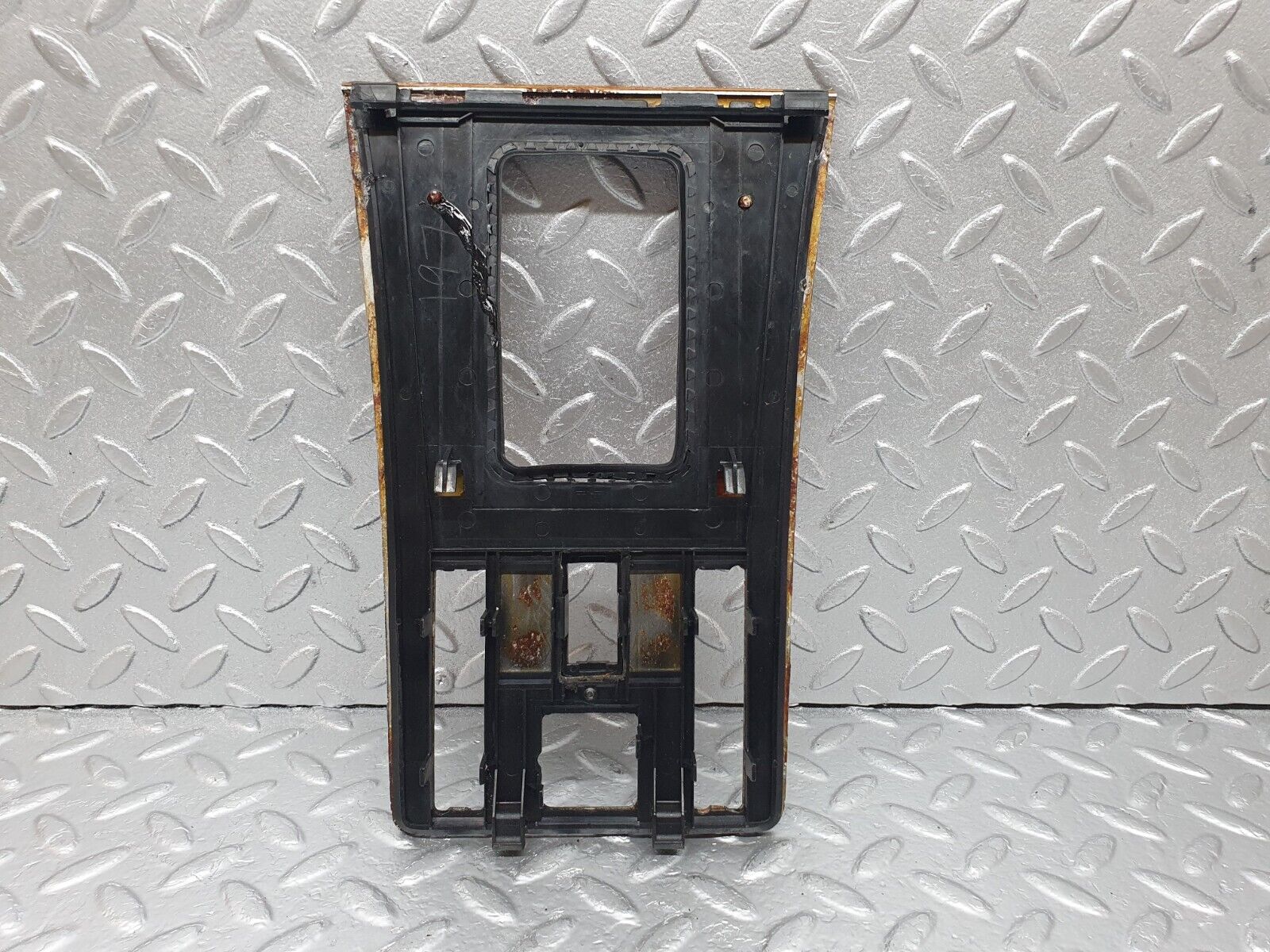 43589 Mercedes-Benz C126 380SEC Coupe Centre Console Wood Panel