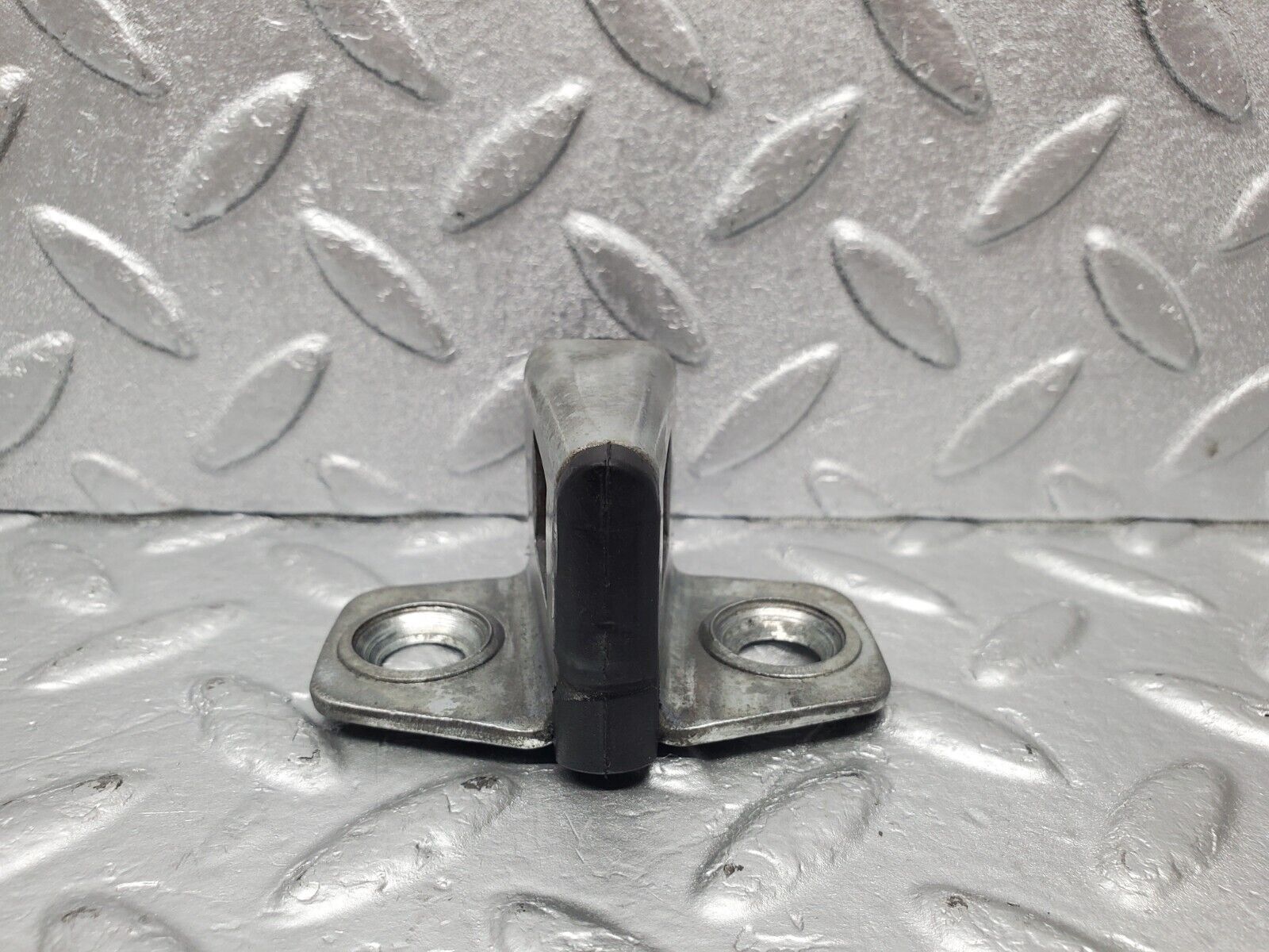 47006 Mercedes-Benz R129 320SL Coupe Door Lock Latch