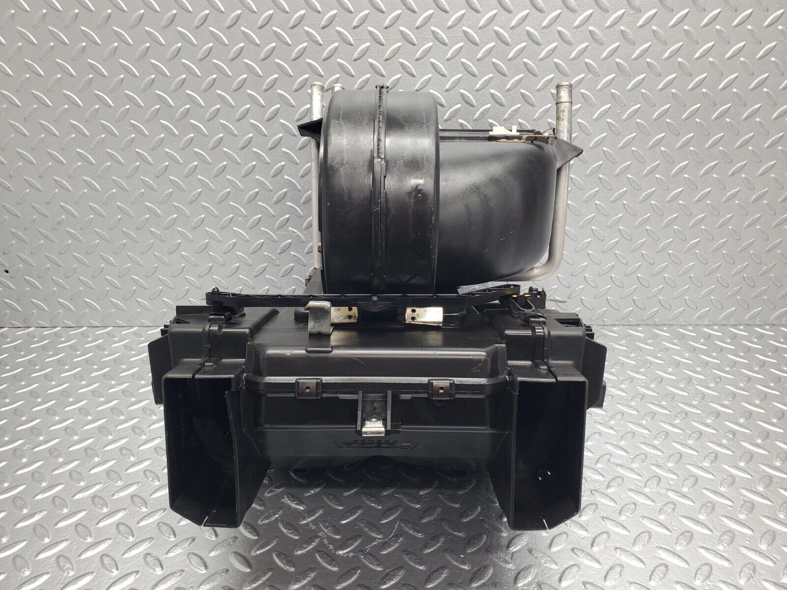 46461 Mercedes-Benz C123 280CE Coupe Heater Box Blower Housing 0130062800