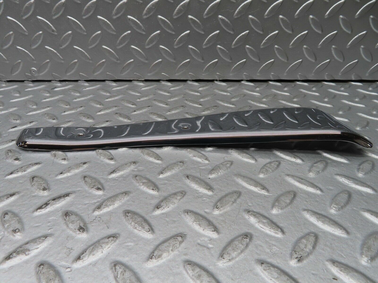 20513 Mercedes-Benz R107 450SL Left Door Chrome Cover