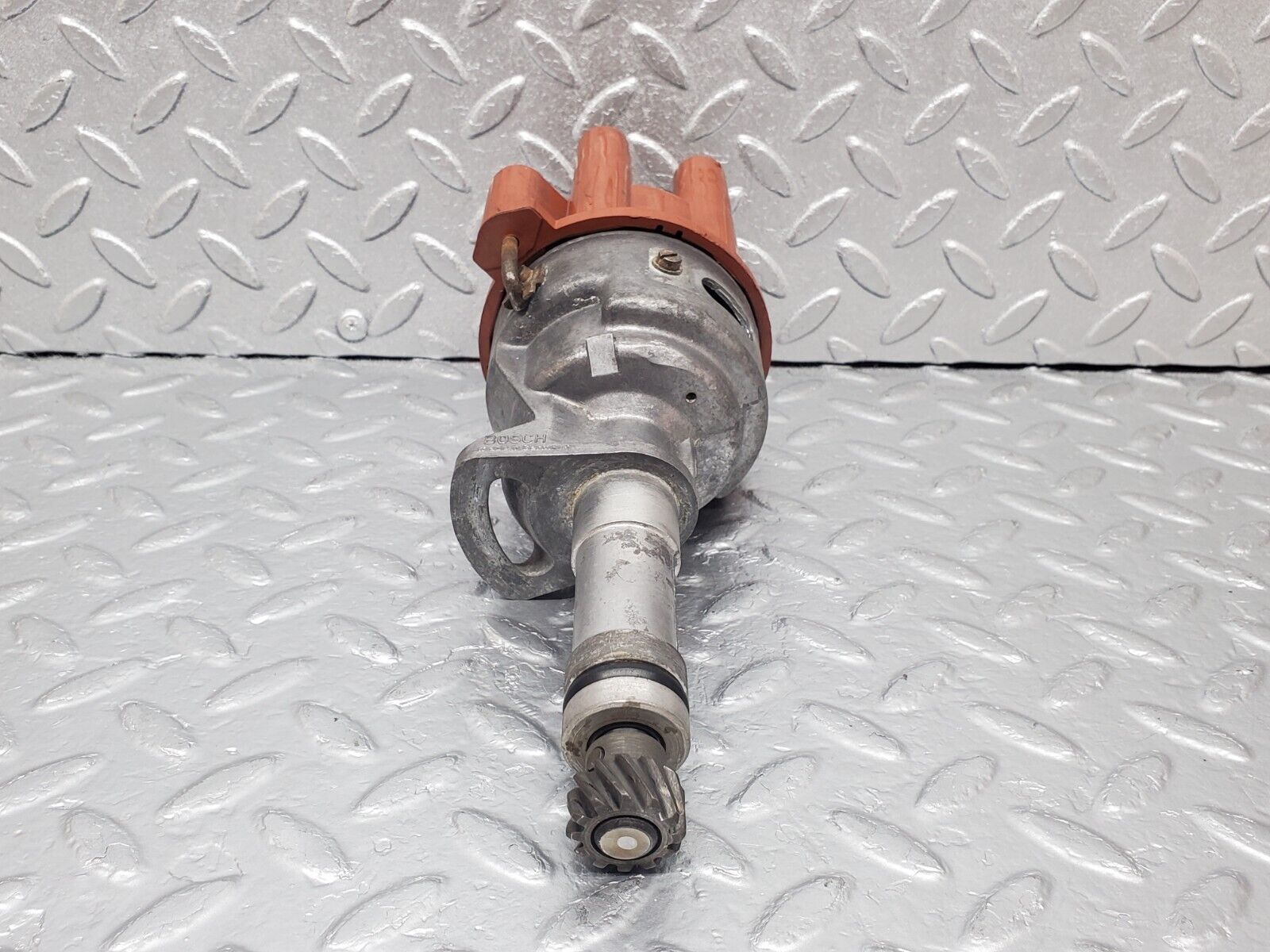 44302 Mercedes-Benz W123 280E Ignition Distributor Bosch 0237306045 0031580901