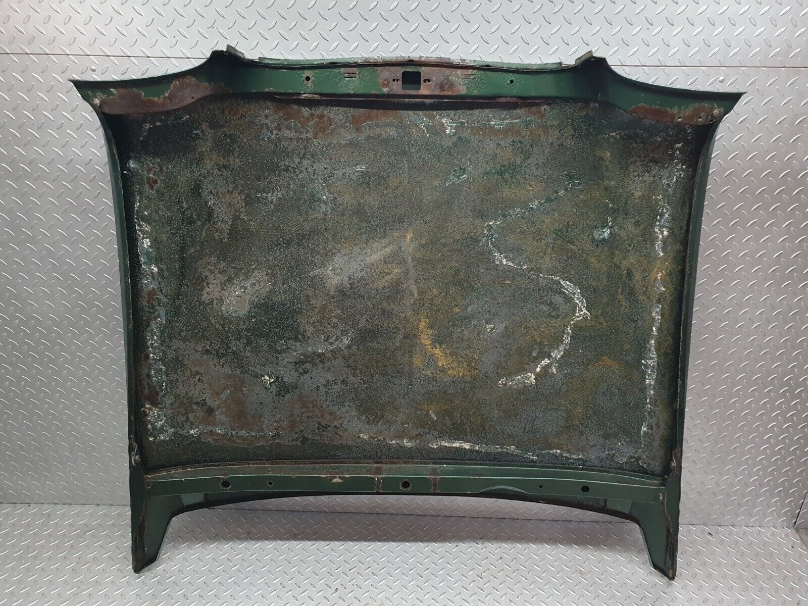 43481 Mercedes-Benz W108 280SE Bonnet