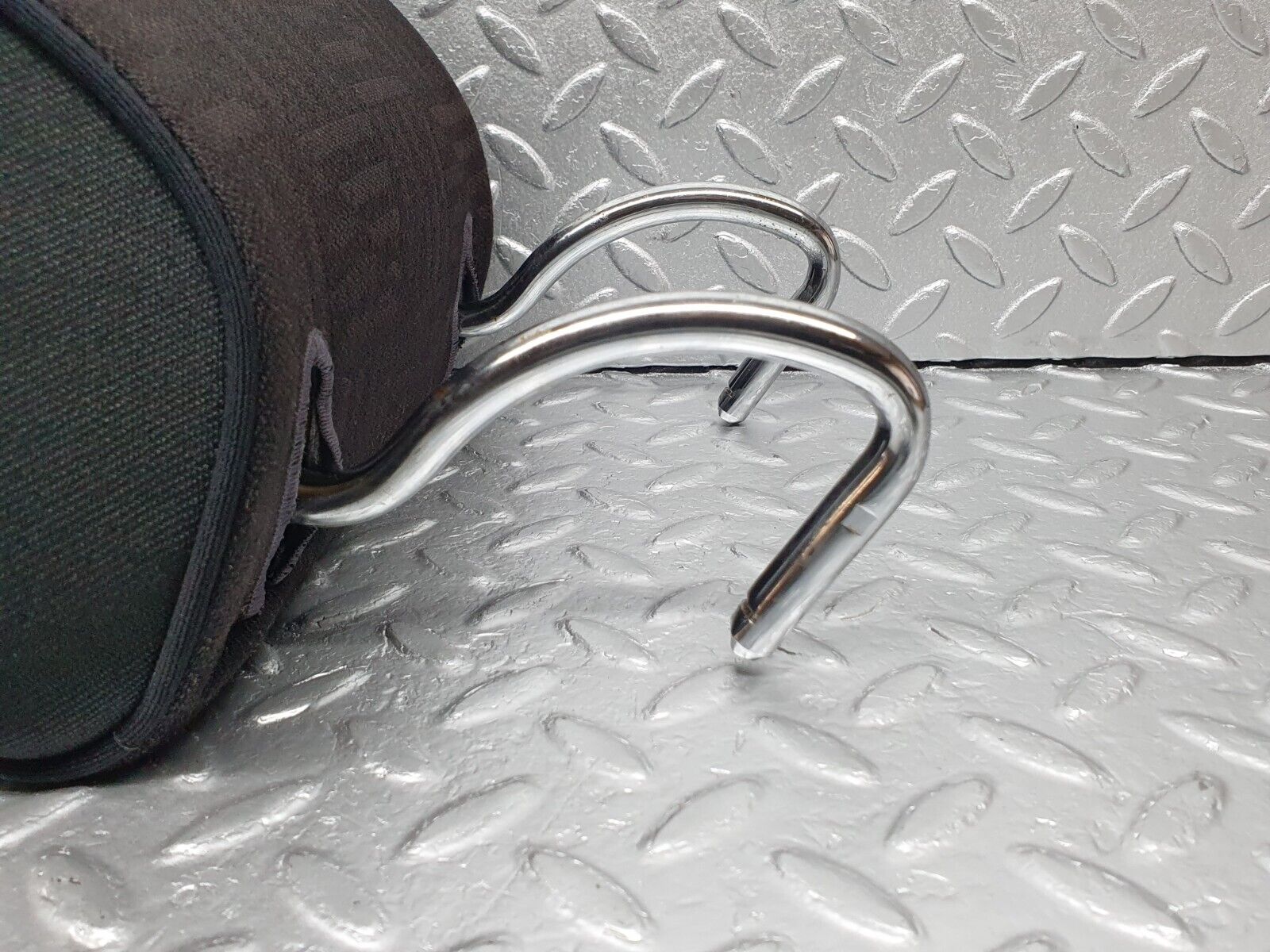 41828 Mercedes-Benz W202 C200 Rear Left Headrest