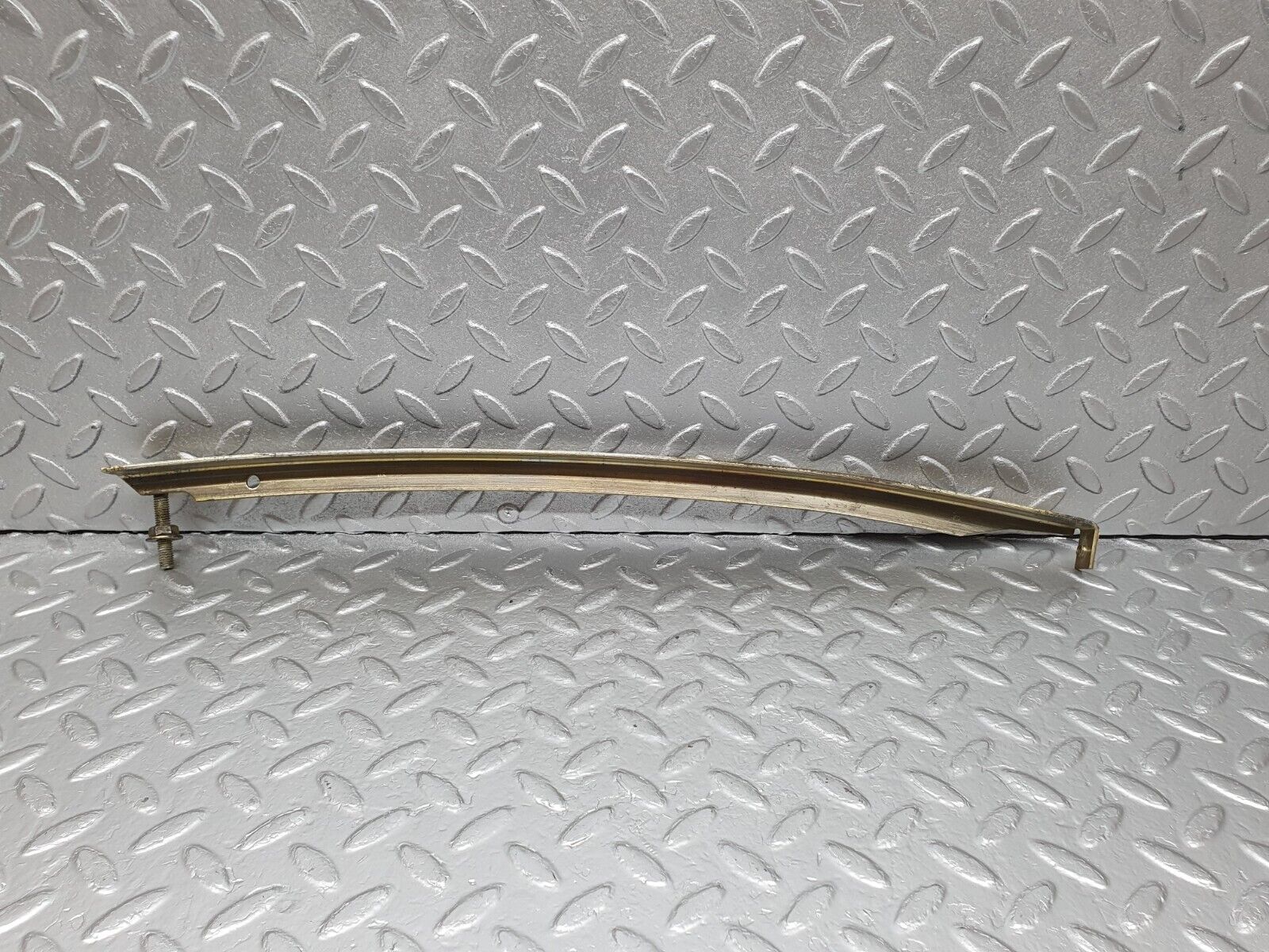 43712 Mercedes-Benz C126 380SEC Coupe Right Door Window Channel