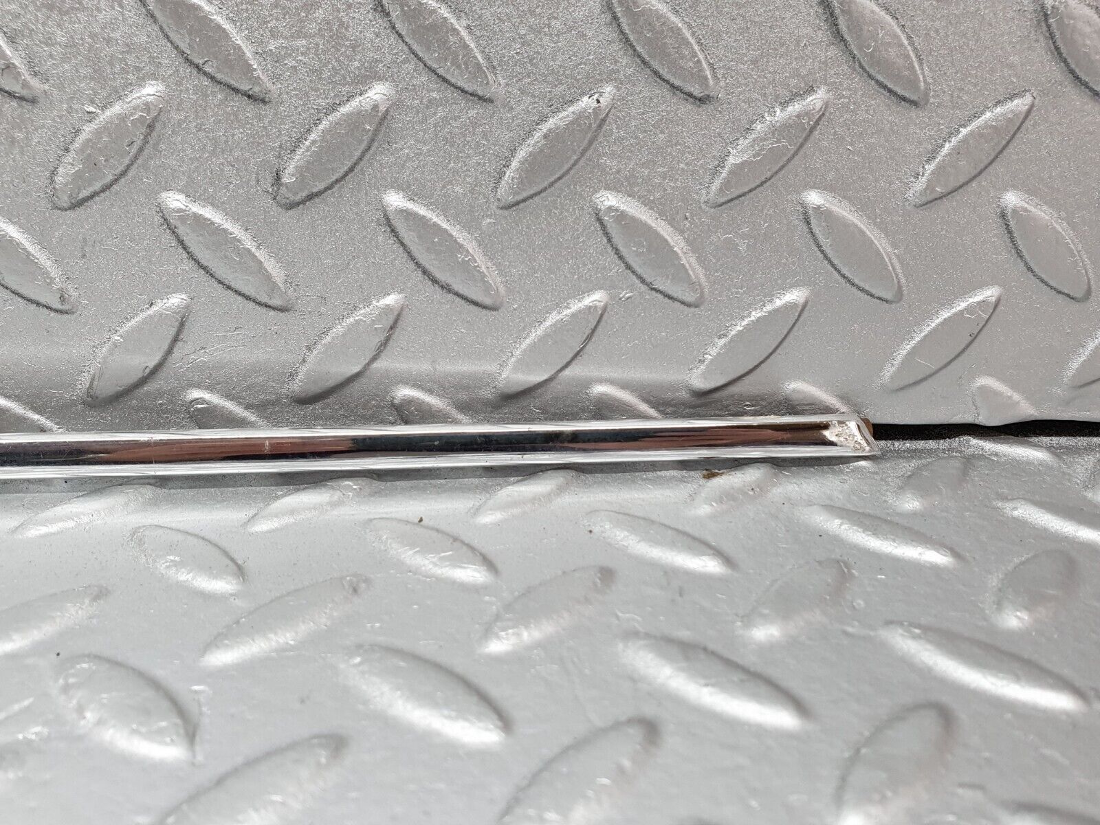 43471 Mercedes-Benz W108 280SE Left Door Card Chrome Trim