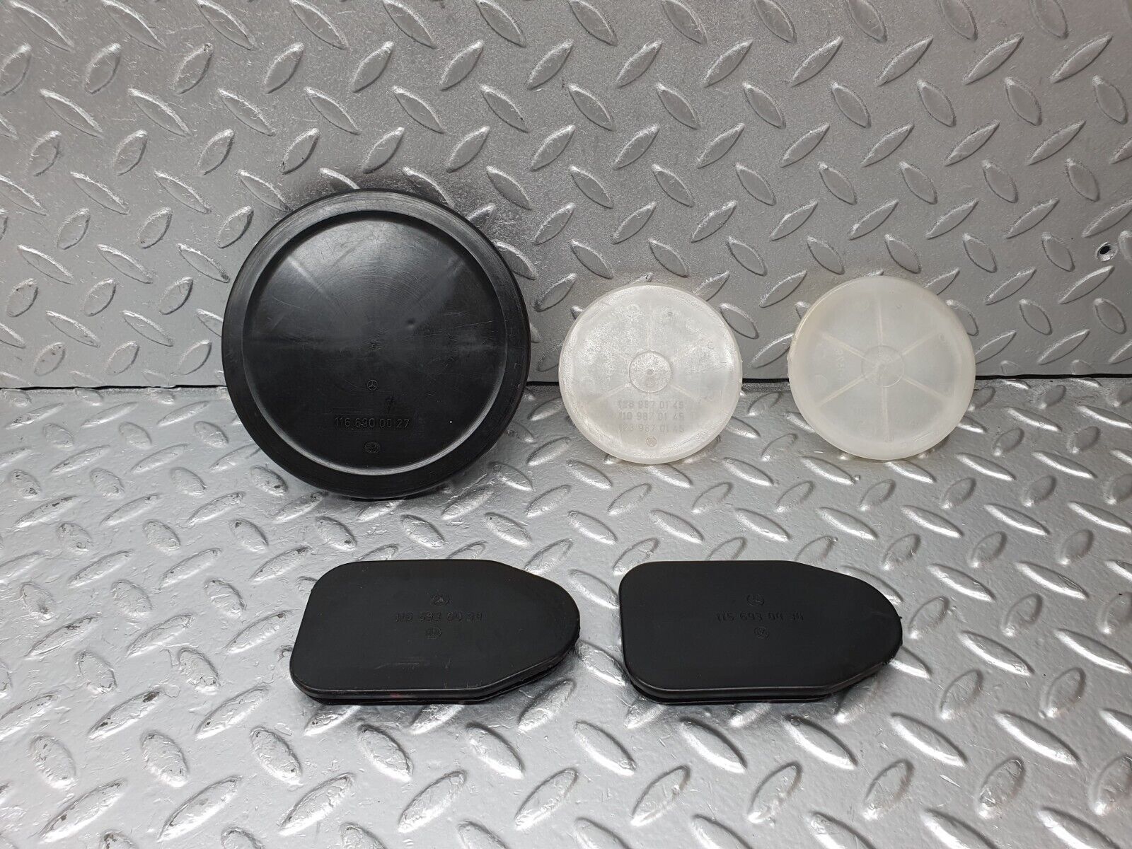 43236 Mercedes-Benz C123 280CE Coupe Trunk Boot Access Cover Panel Set 1166900027 1239870145 1156930030