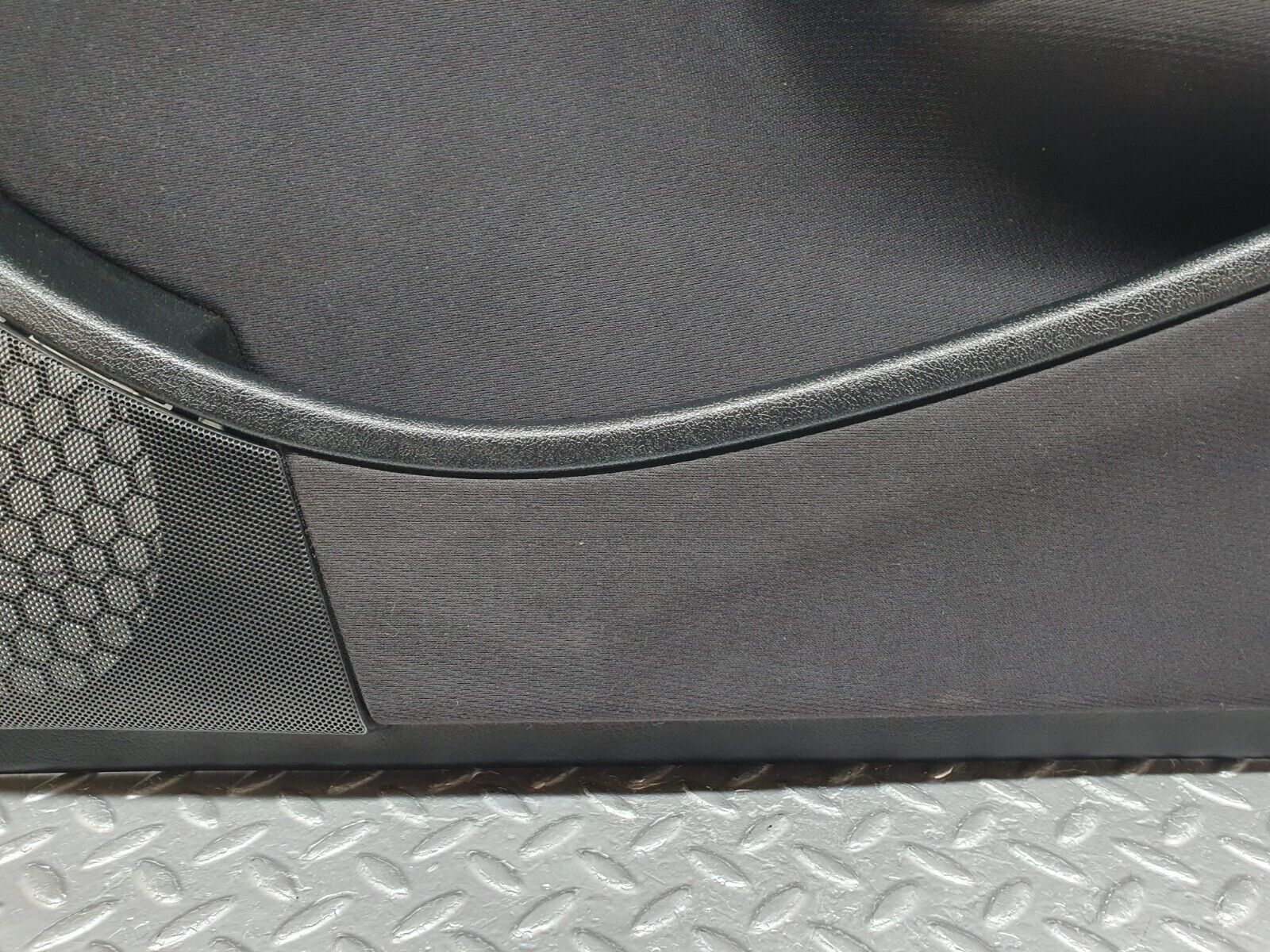 41771 Mercedes-Benz W202 C200 Front Right Door Card 2027601261