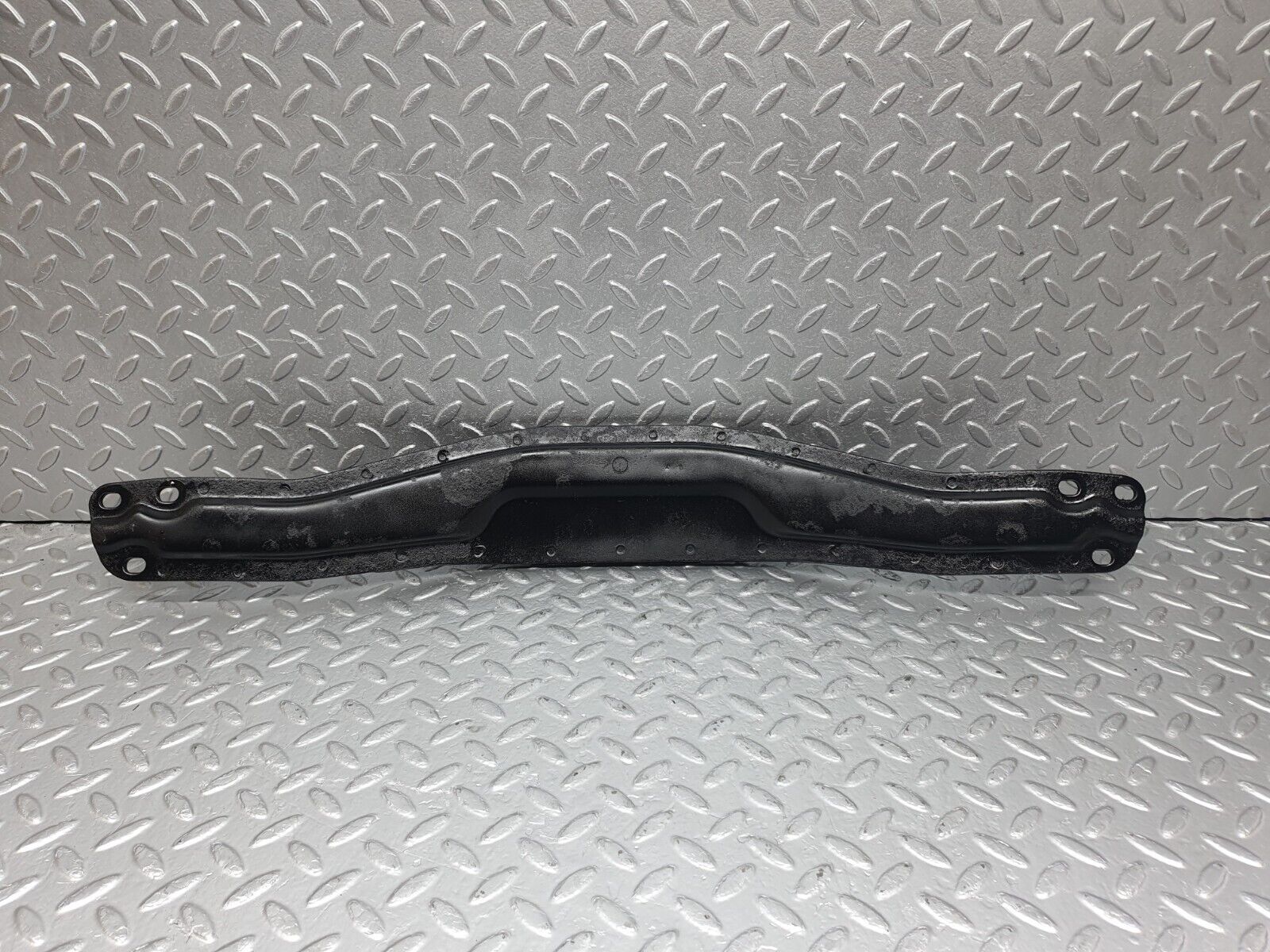 43511 Mercedes-Benz C126 380SEC Coupe Gearbox Mount Bracket