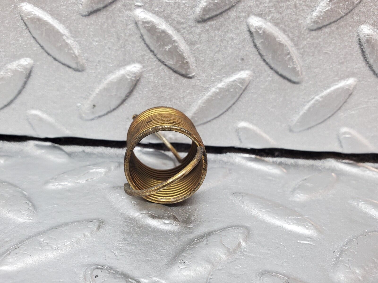 45781 Mercedes-Benz W126 420SE Accelerator Pedal Linkage Spring