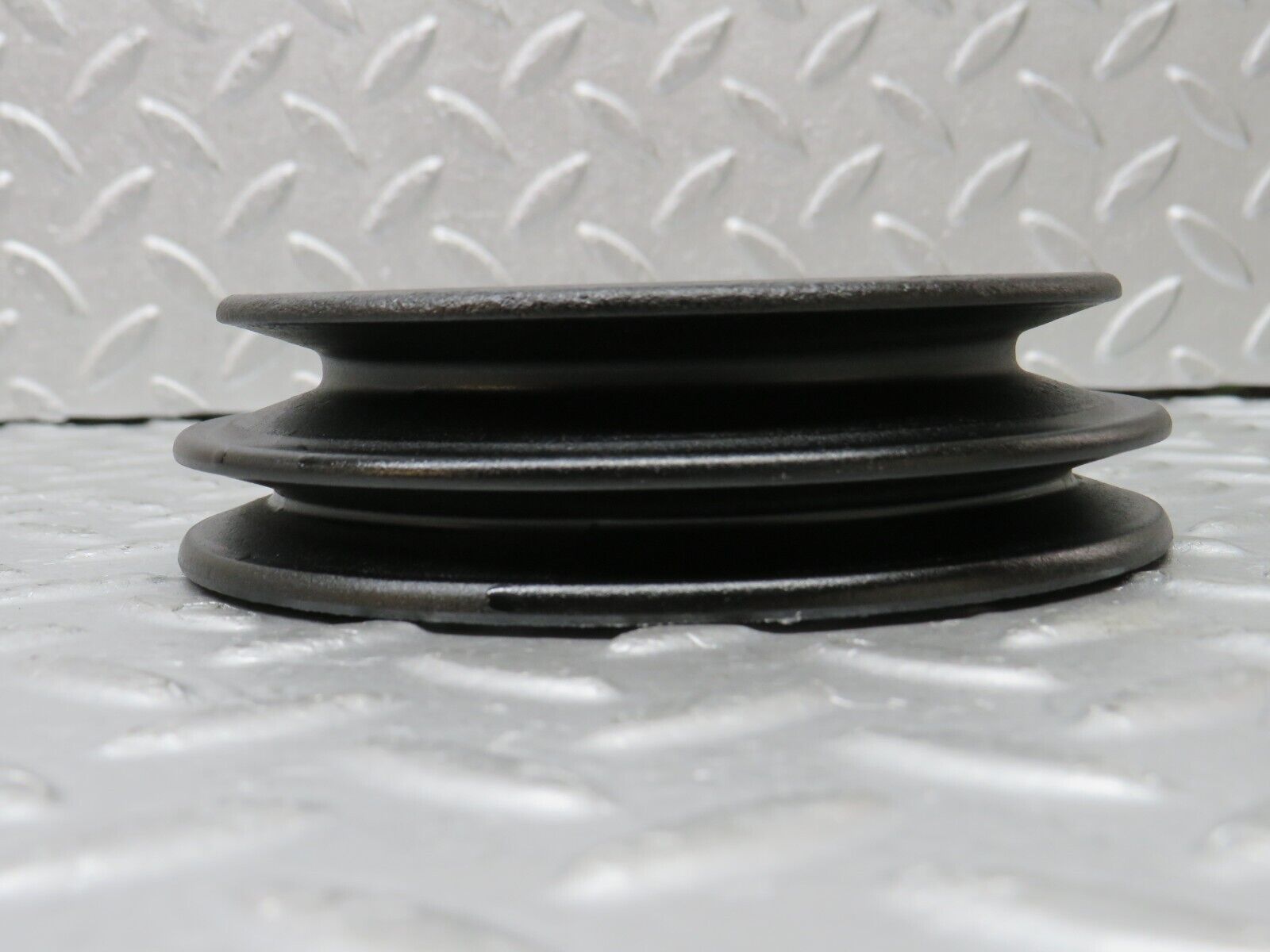 35469 Mercedes-Benz R107 280SL Crankshaft Pulley 1230320004