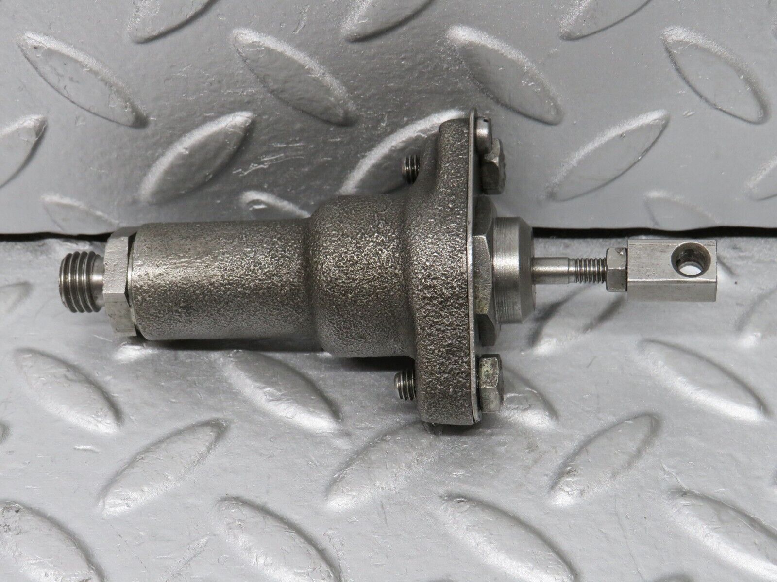 35906 Mercedes-Benz W108 Clutch Slave Cylinder