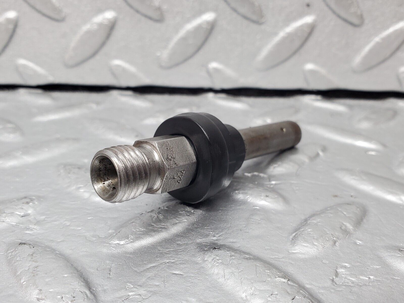 45462 Mercedes-Benz 280E M110.988 Fuel Injector Bosch 0437502010