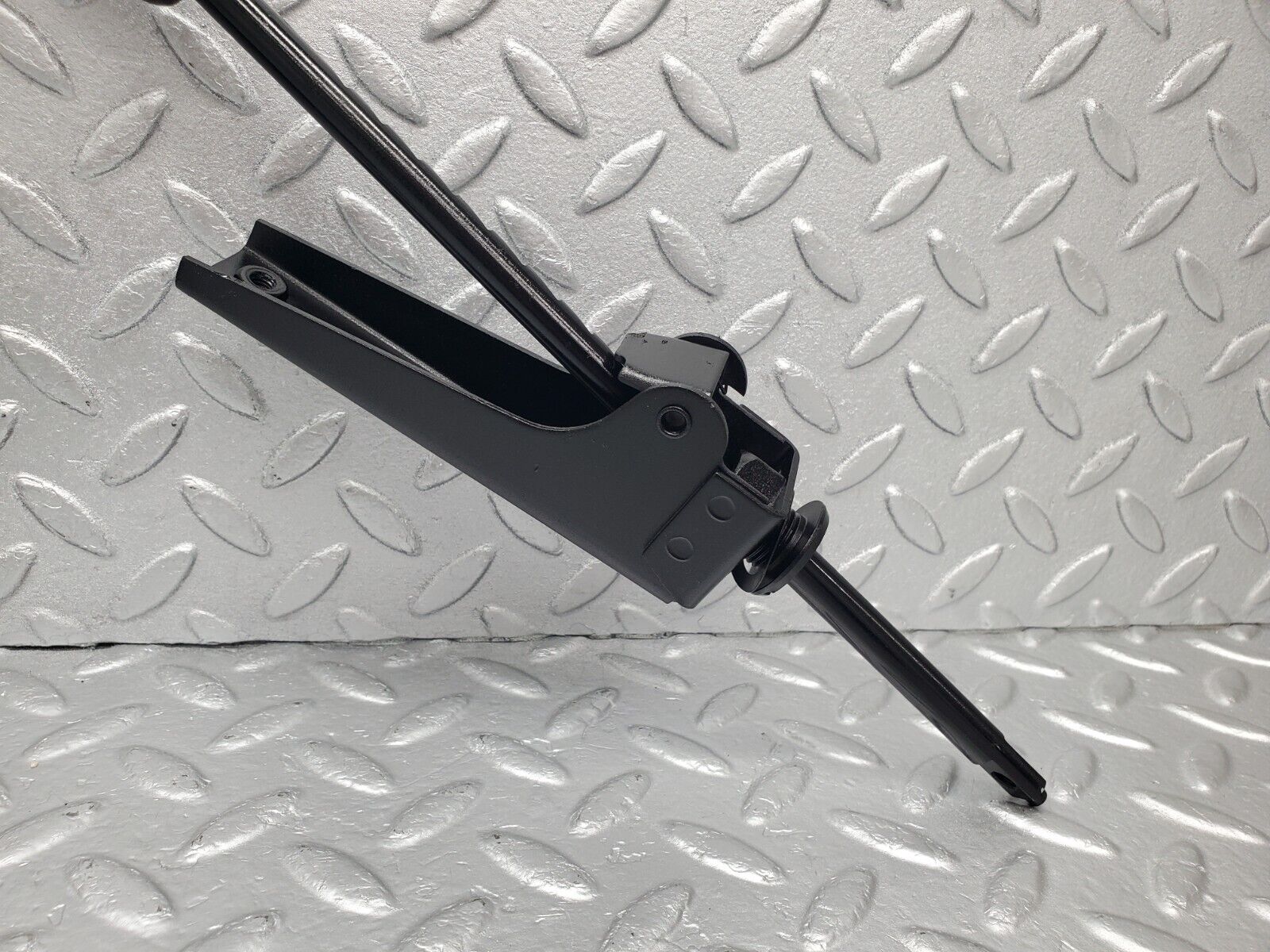 46564 Mercedes-Benz C123 280CE Coupe Handbrake Regulator