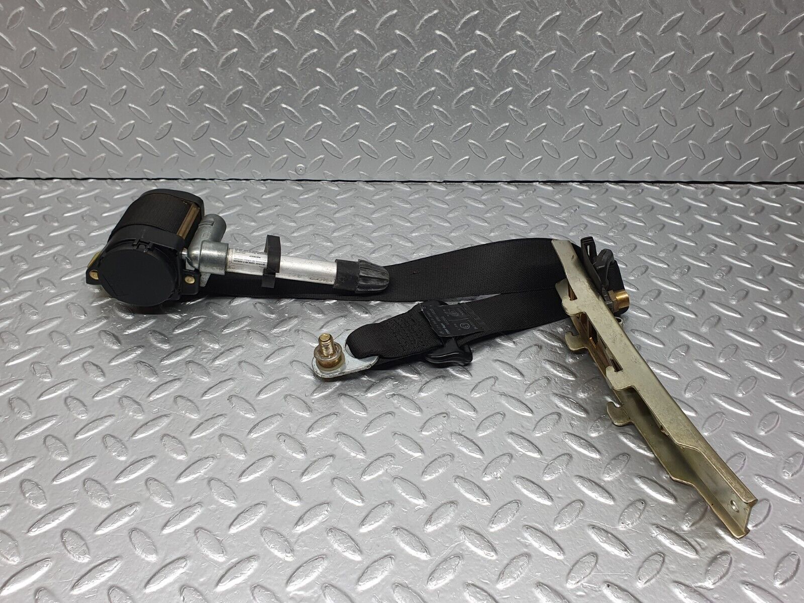 41695 Mercedes-Benz W124 200E Front Left Seat Belt With Buckle 1248603985 1268580011 1248600169