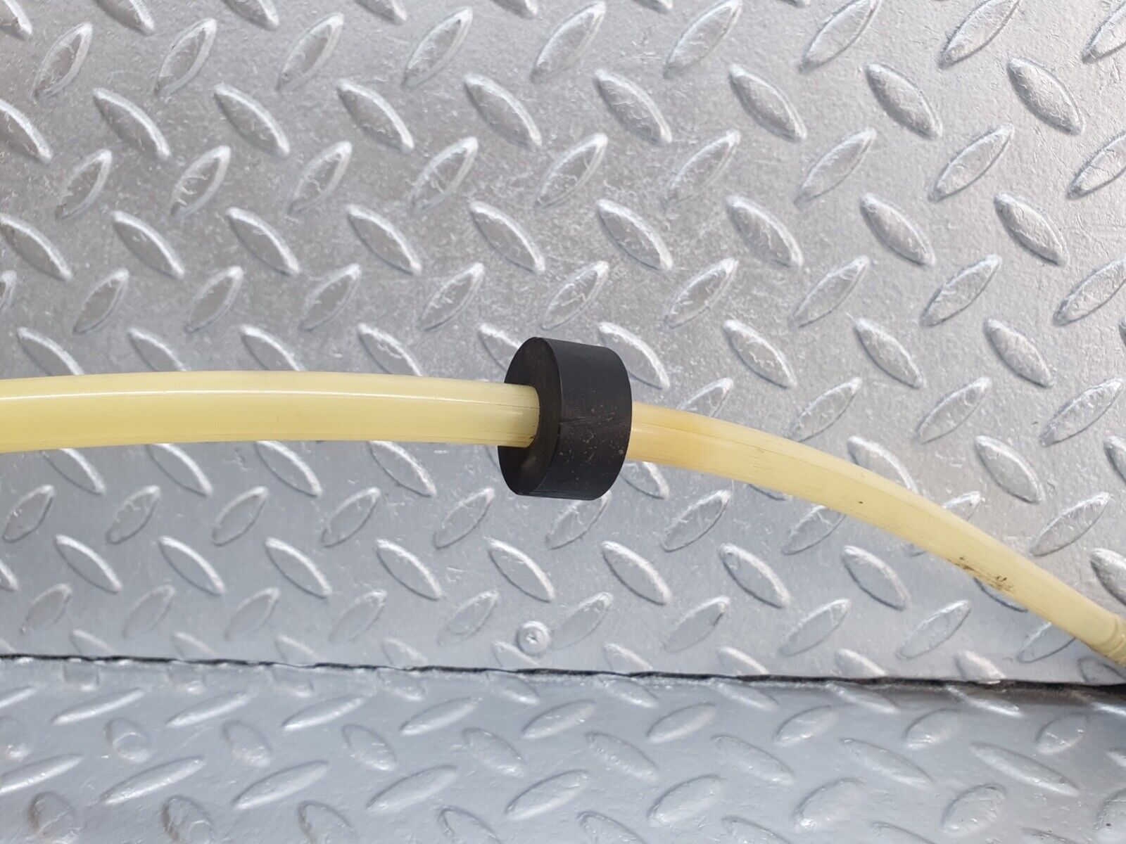 43011 Mercedes-Benz W201 190 Brake Servo Vacuum Pipe