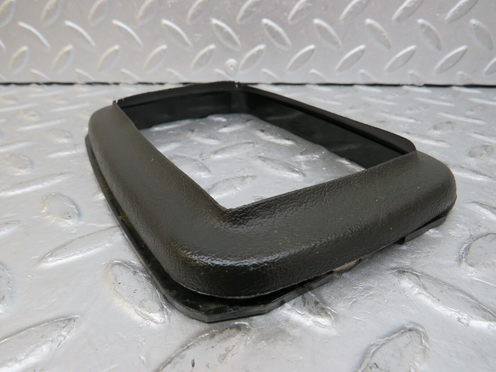 35400 Mercedes-Benz R107 280SL Gear Selector Surround Rubber 1232670197