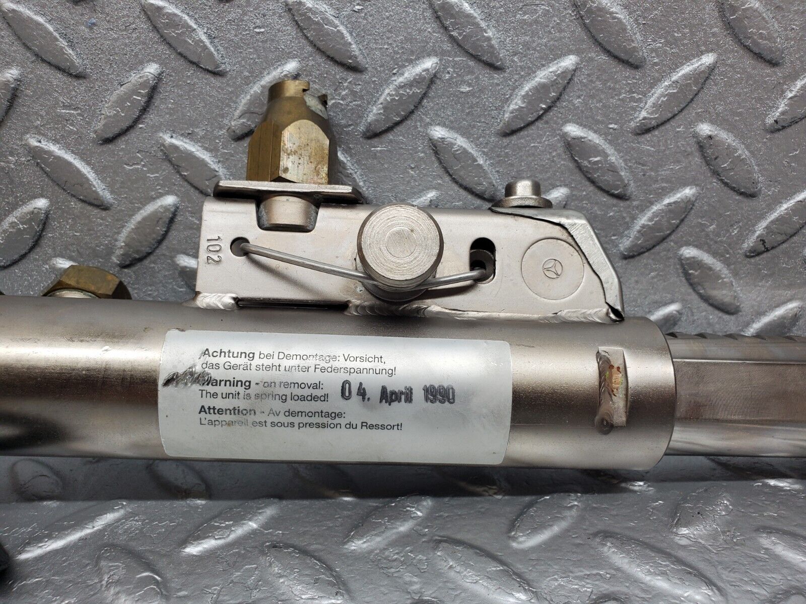 45273 Mercedes-Benz R129 300SL Coupe Roll Bar Hydraulic Cylinder Left 1298600335