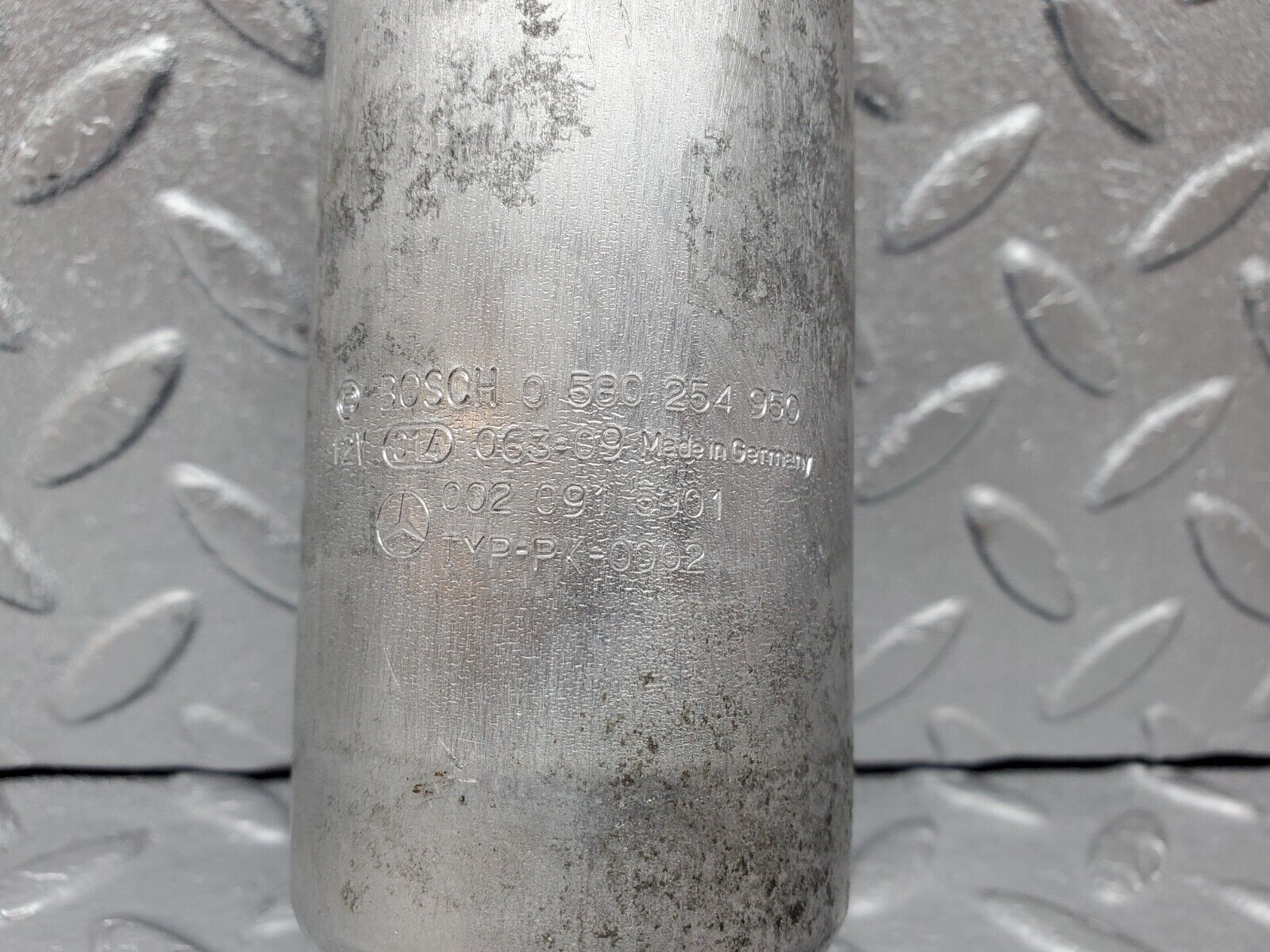 45086 Mercedes-Benz R129 300SL Coupe Fuel Pump Bosch 0020915901 0580254950