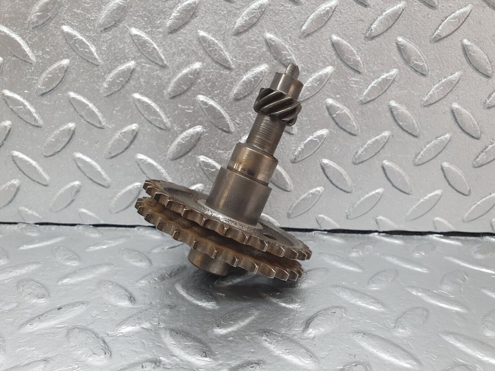 43692 Mercedes-Benz C126 380SEC Coupe Camshaft Intermediate Timing Gear 1161570414