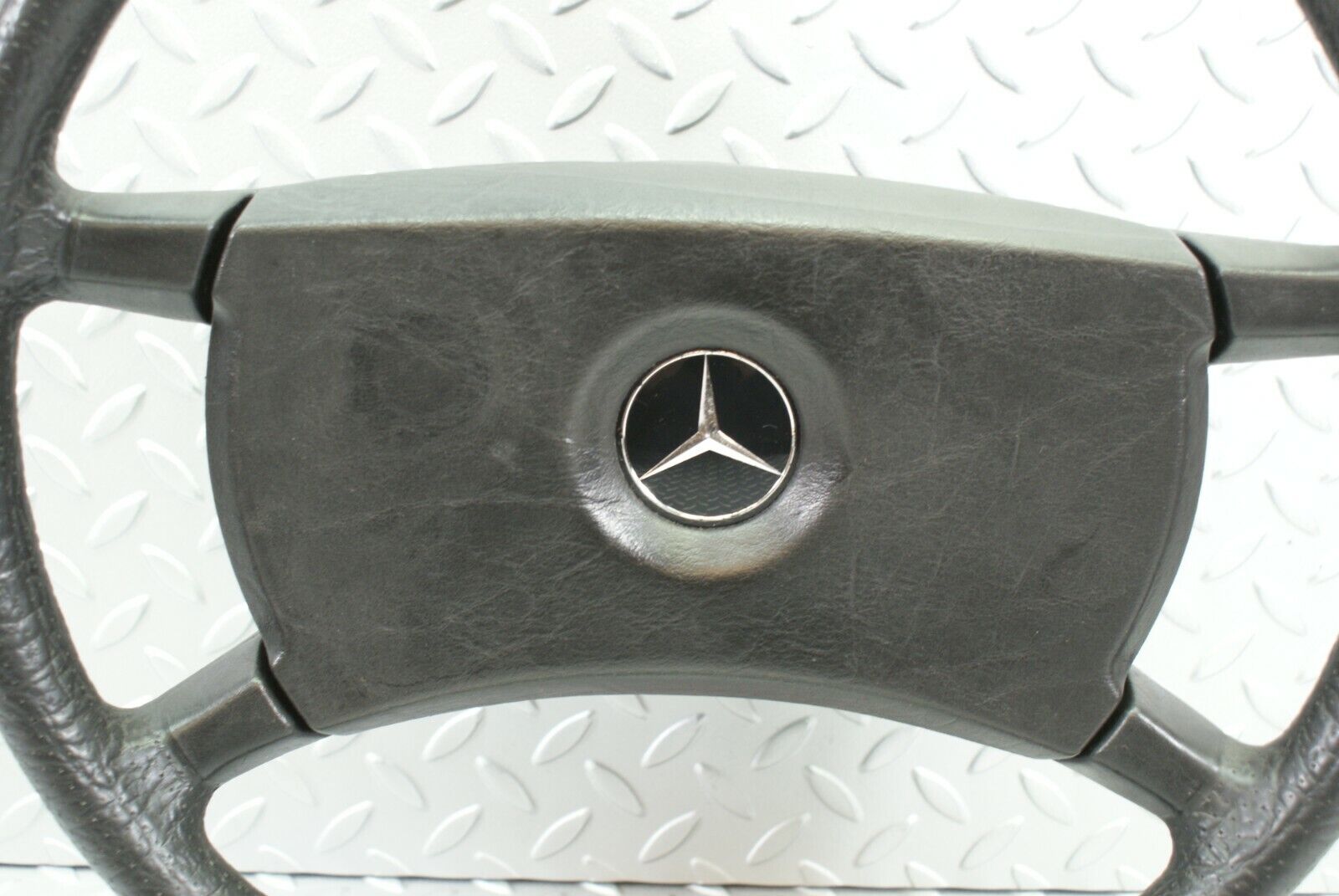 2873 Mercedes-Benz C123 280CE Coupe Steering Wheel 1264640017