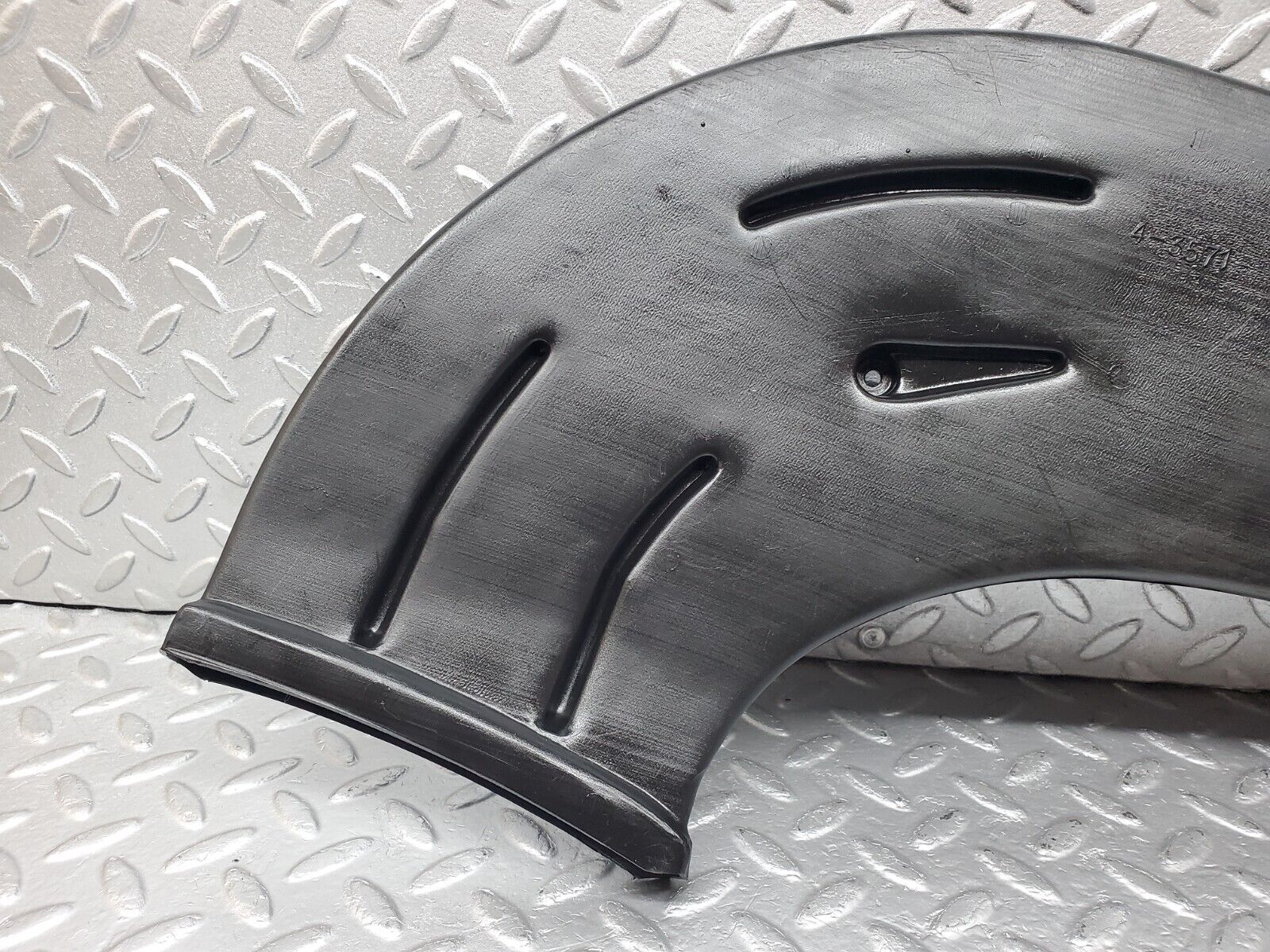 45625 Mercedes-Benz W126 420SE Air Duct Heater Ventilation Right 1268314846