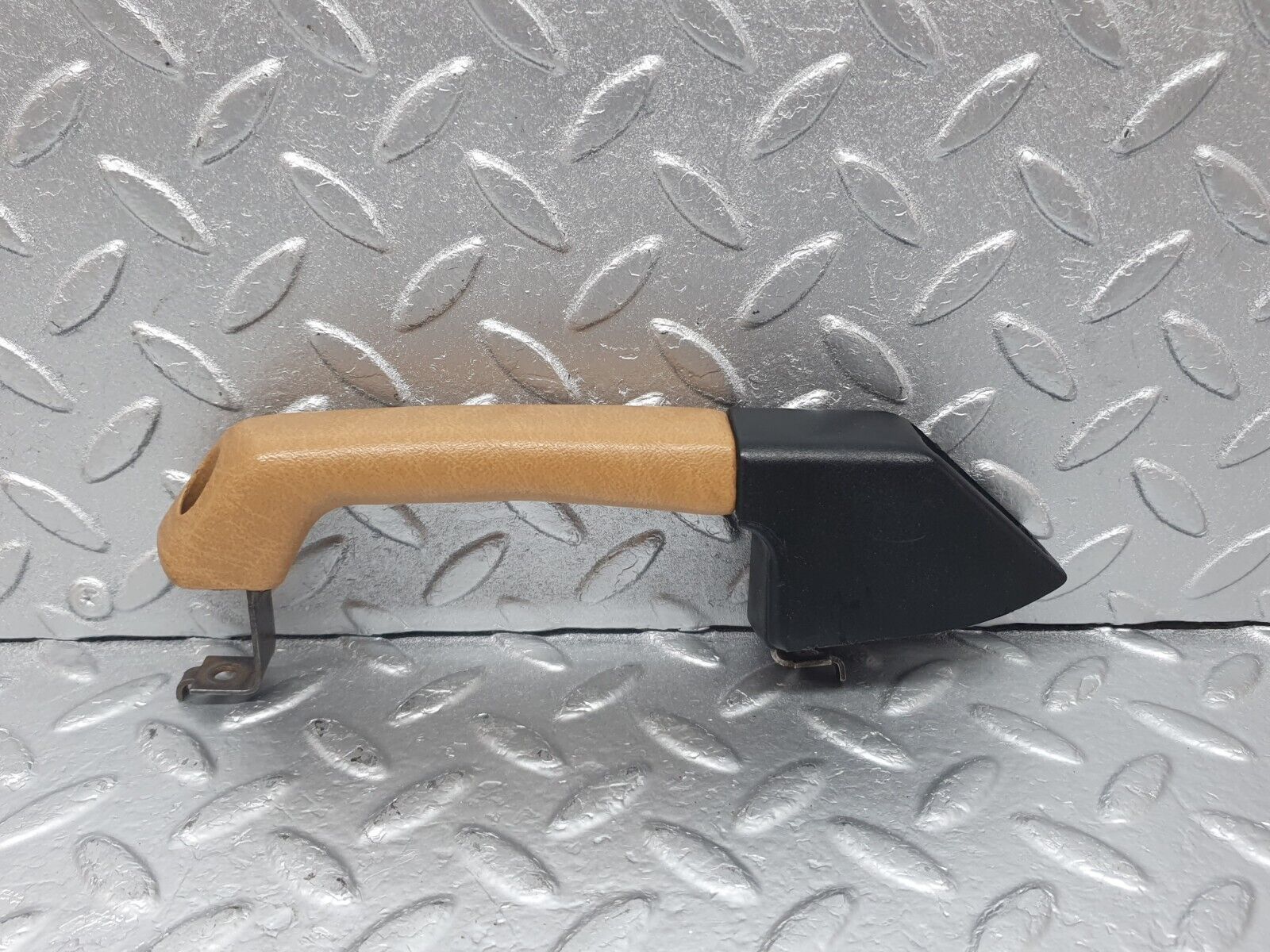 43630 Mercedes-Benz C126 380SEC Coupe Rear Left Interior Handle