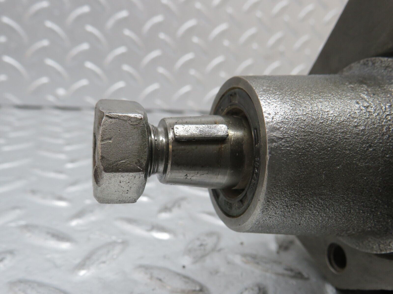 32848 Mercedes-Benz C107 R107 350 V8 Power Steering Pump 1164600183