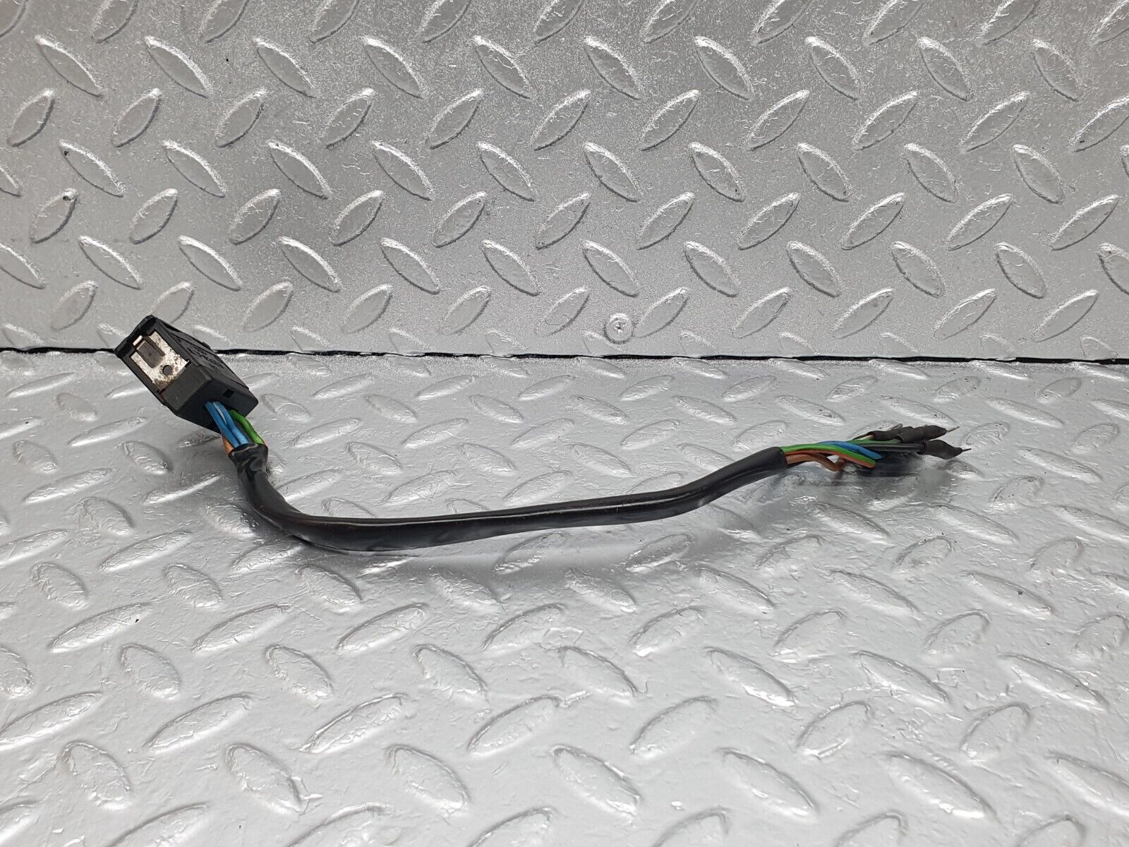 43584 Mercedes-Benz C126 380SEC Coupe Rear Electric Window Switch 1268201710