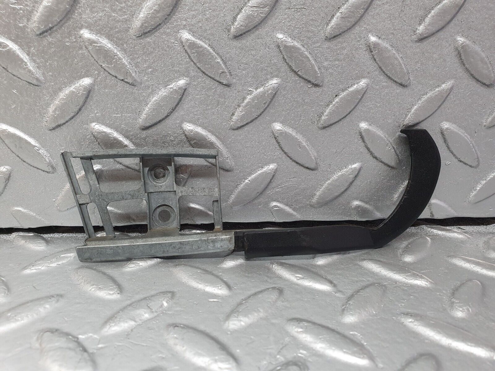 42513 Mercedes-Benz R129 320SL Coupe Door Handle Wood Trim Right Side