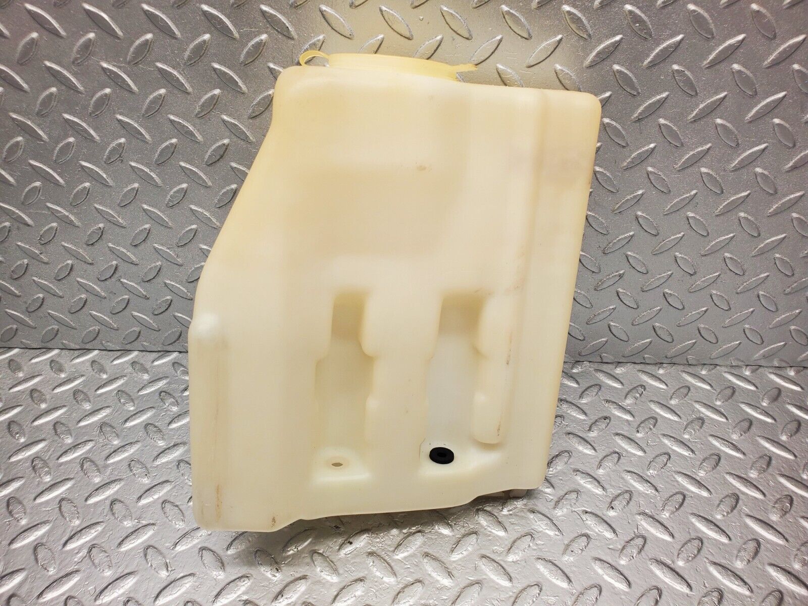 46339 Mercedes-Benz C123 280CE Coupe Windscreen Washer Fluid Reservoir Tank