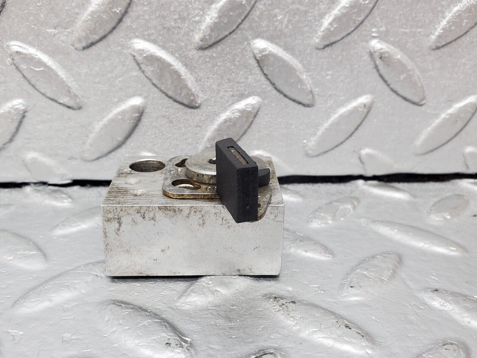 45322 Mercedes-Benz R129 300SL Coupe Soft Top Hydraulic Valve