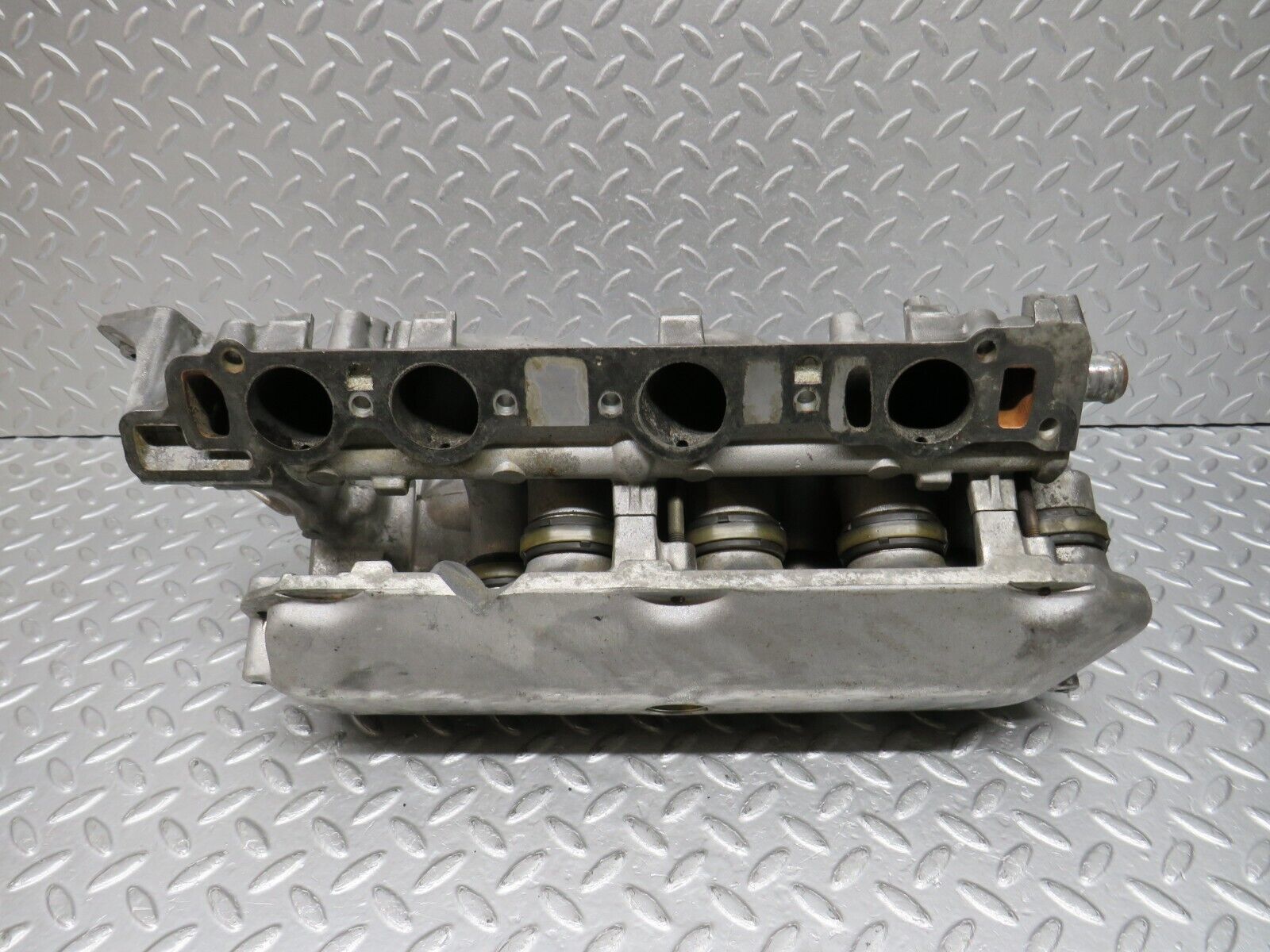 39896 Mercedes-Benz R107 350SL Air Intake Manifold 1161413501 1171412201