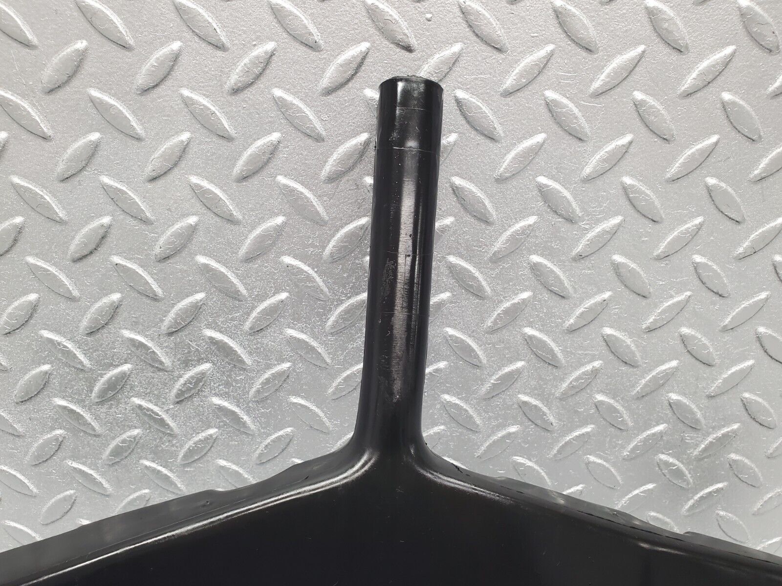 46883 Mercedes-Benz R129 320SL Coupe Windscreen Drain Channel Right Side 1296280273