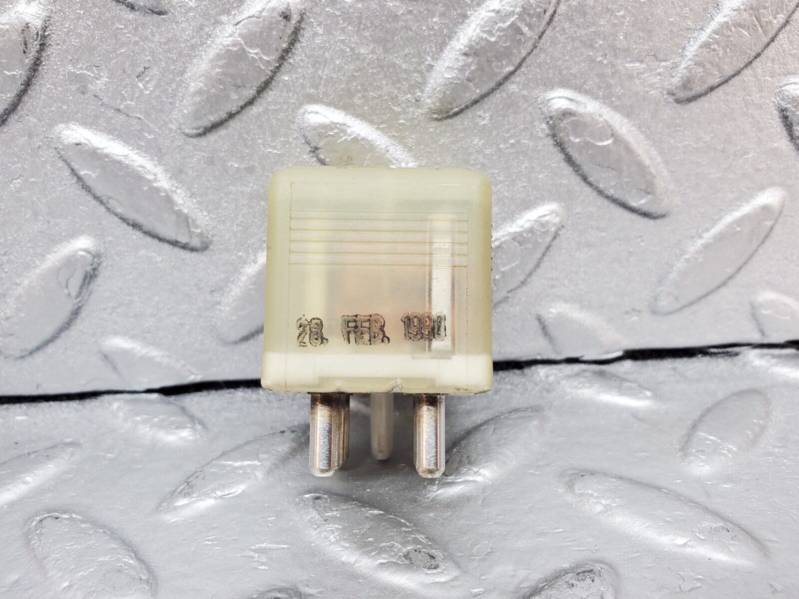 44945 Mercedes-Benz R129 300SL Coupe Door Window Control Relay 0015427819