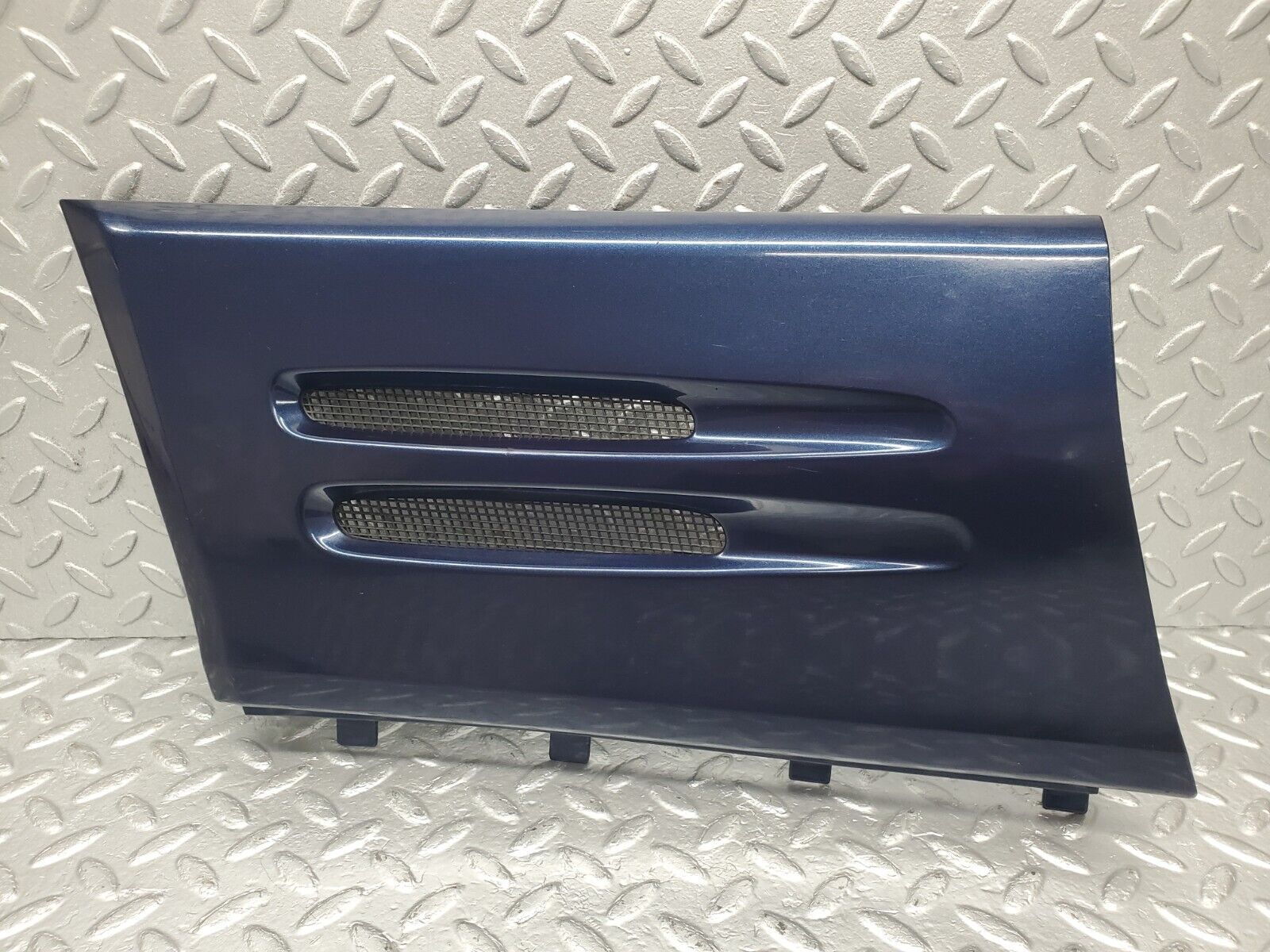 46738 Mercedes-Benz R129 320SL Coupe Front Left Fender Wing Moulding Trim 1296901740 1296900374