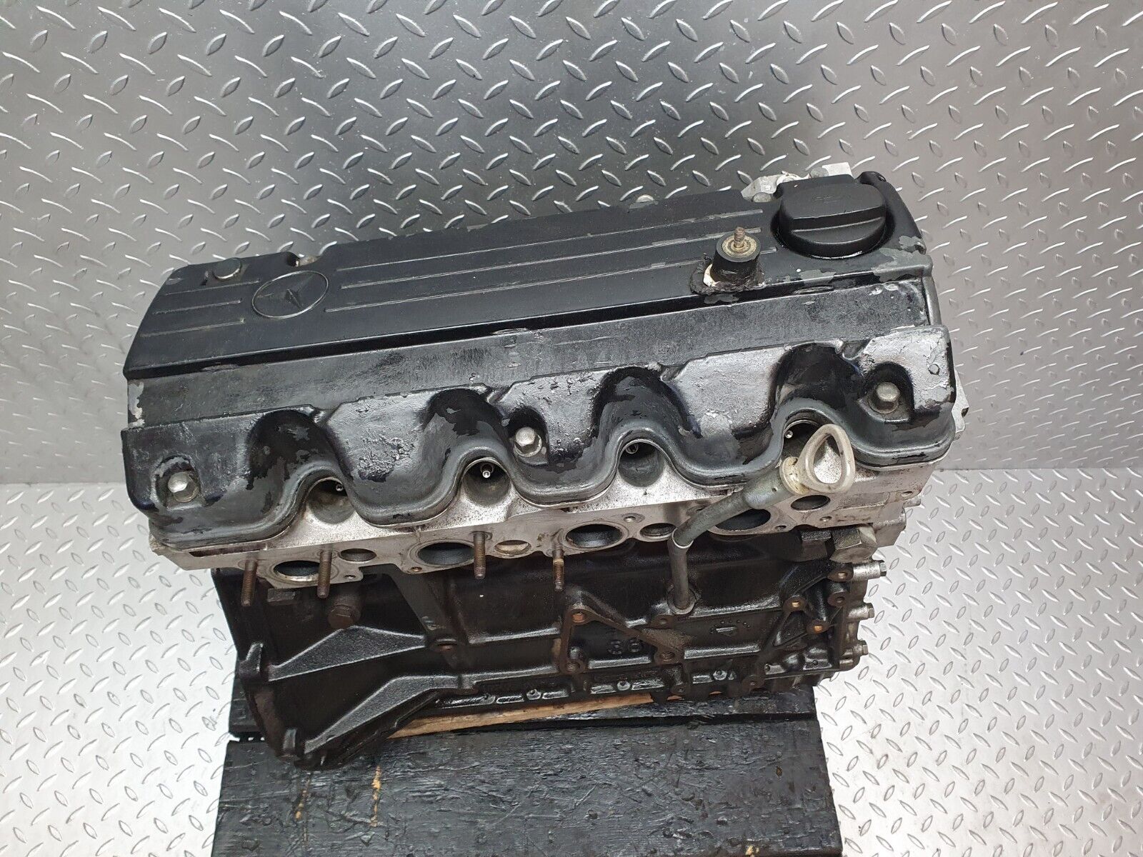 43033 Mercedes-Benz W201 190 Complete Engine 102.924 1020113601