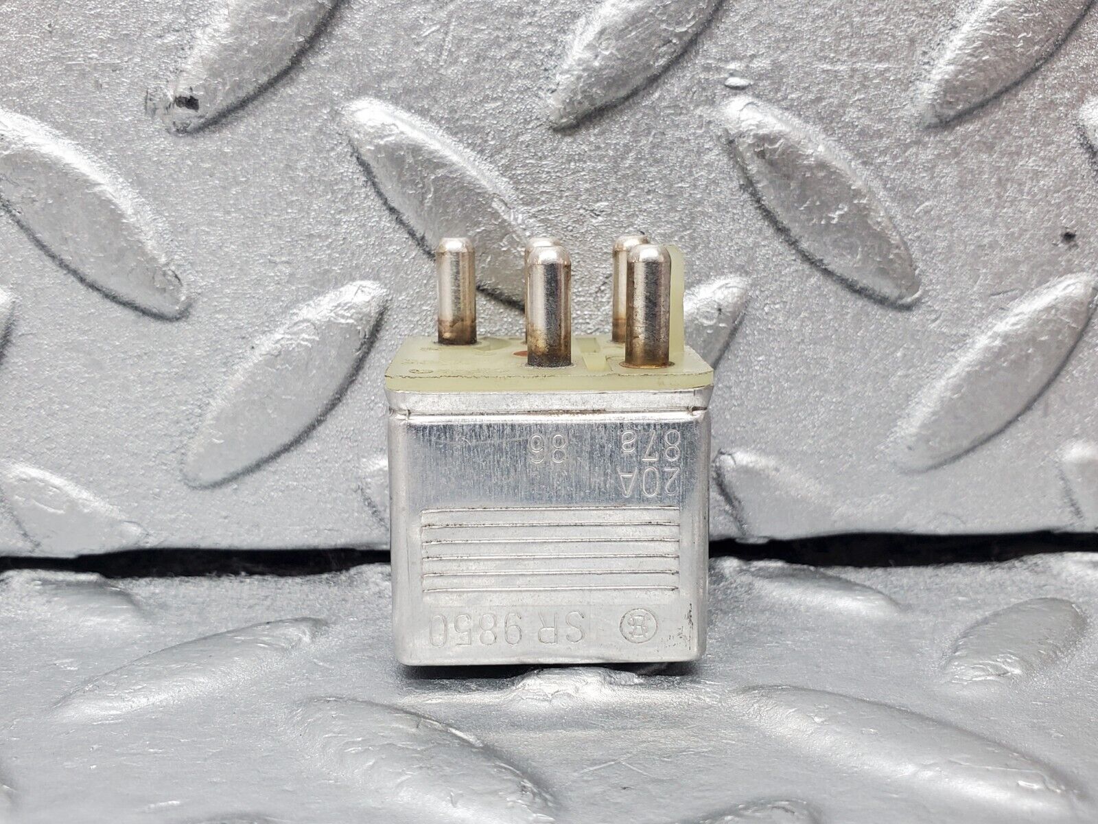 45534 Mercedes-Benz W126 420SE Multi Purpose Relay 0015420219