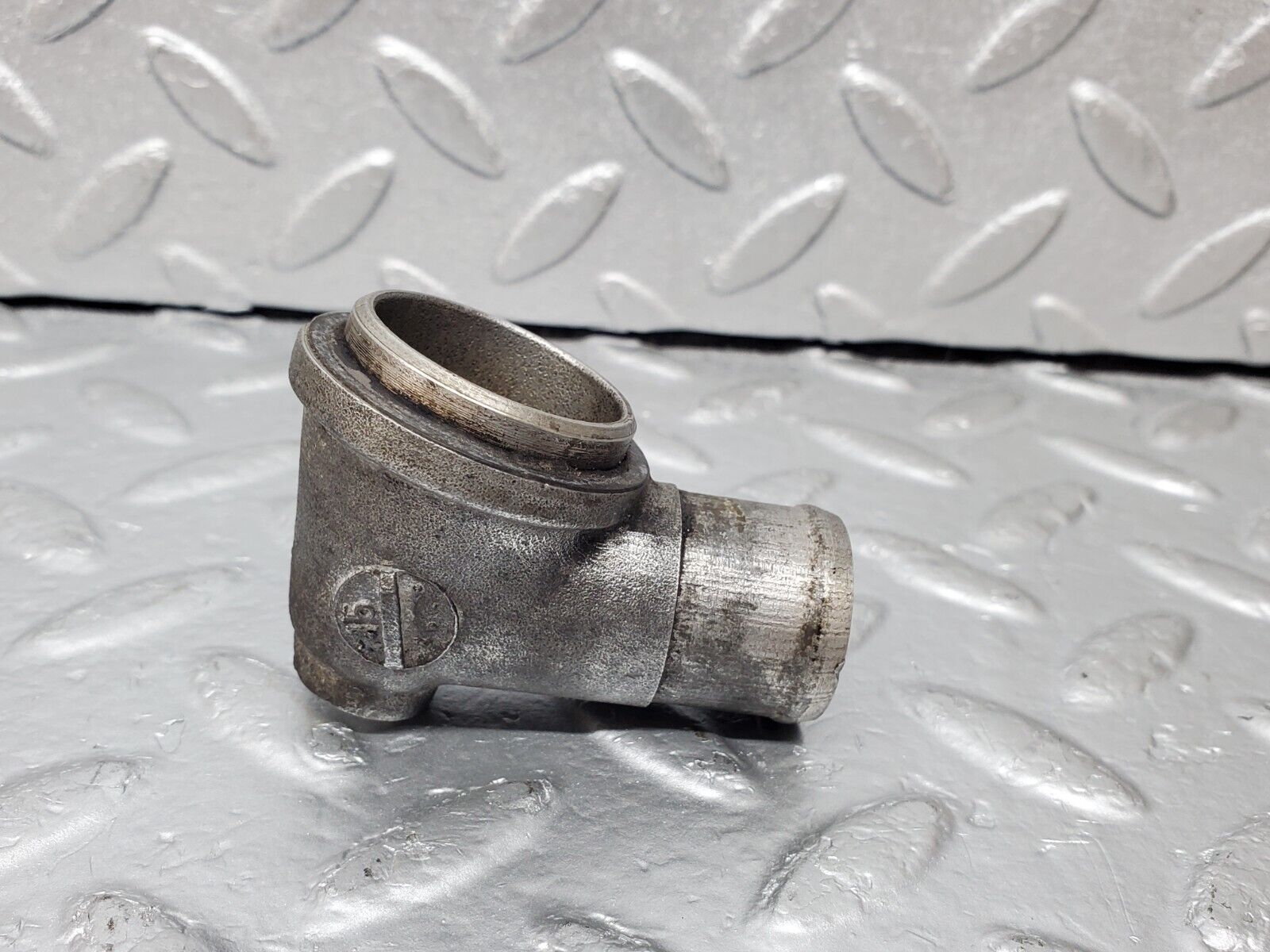 44562 Mercedes-Benz W123 280E Engine Oil Return Pipe 1101870226