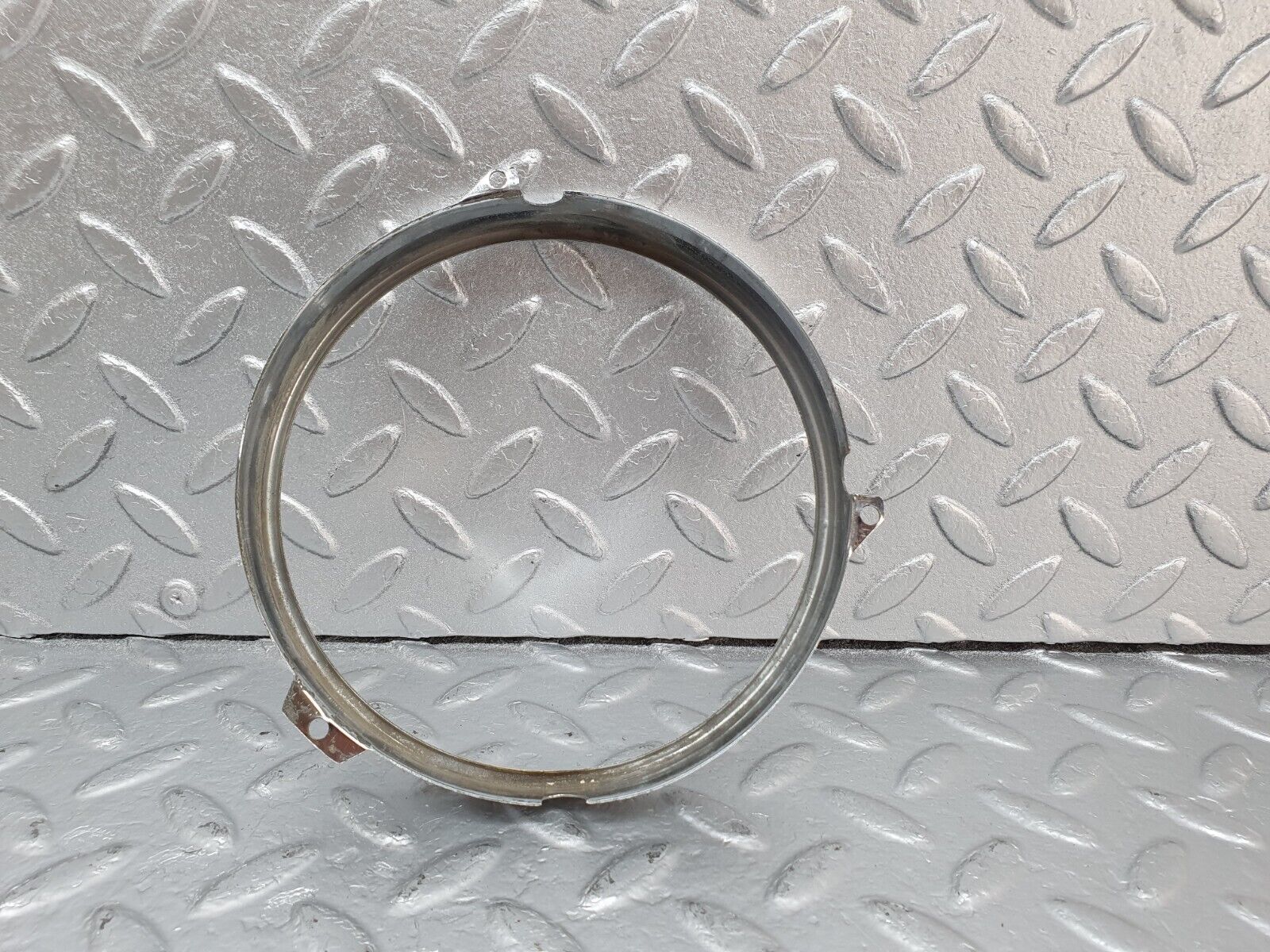 43275 Mercedes-Benz W108 280SE Headlight Chrome Frame