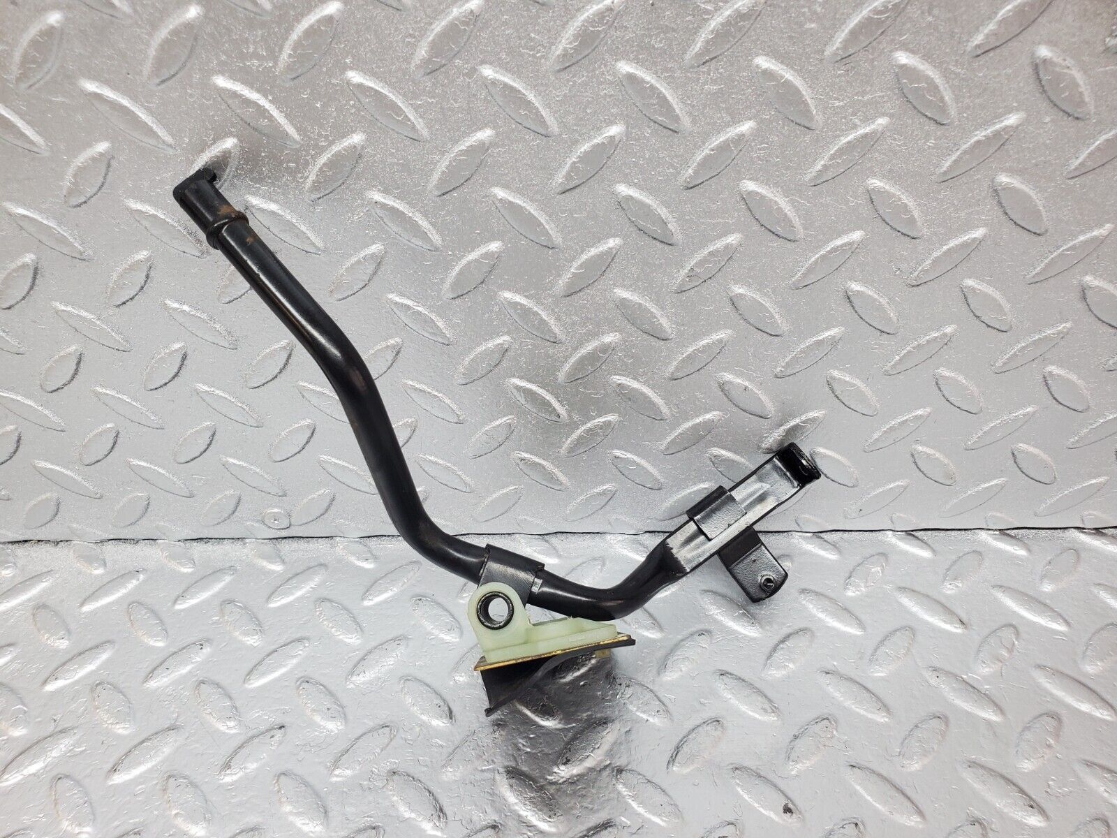 45780 Mercedes-Benz W126 420SE Accelerator Pedal Linkage