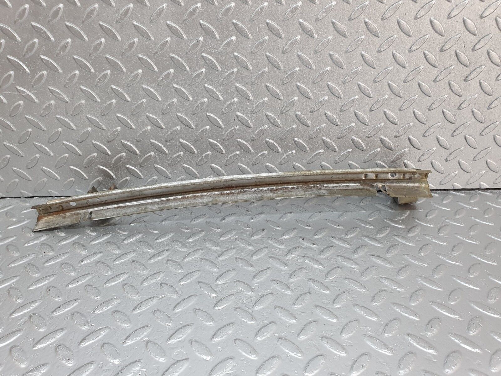 43193 Mercedes-Benz W108 280SE Front Right Door Window Channel