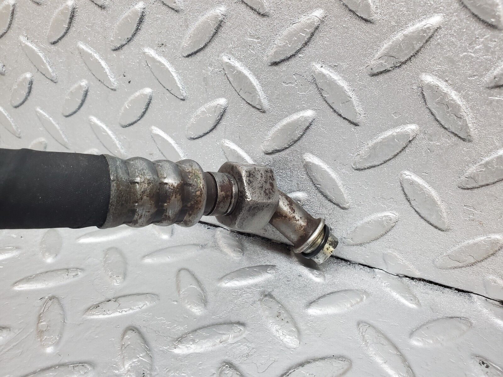 45307 Mercedes-Benz R129 300SL Coupe Air Conditioning Air Dryer