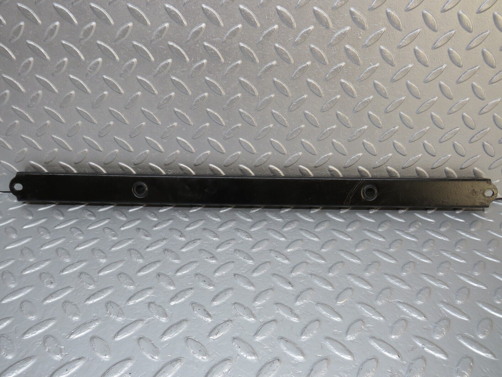 40183 Mercedes-Benz R107 350SL Front Right Seat Rail Pair