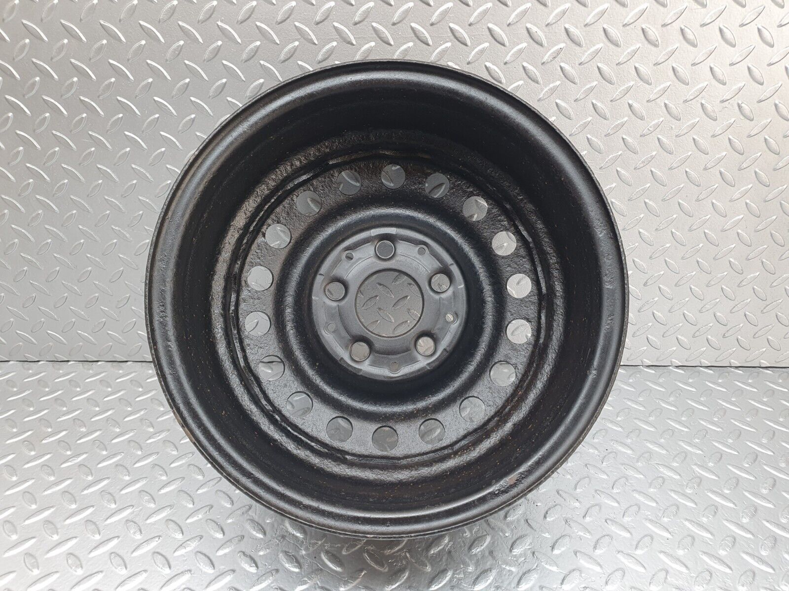 43759 Mercedes-Benz W123 Steel Wheel 6Jx14H2 ET30 1234001602
