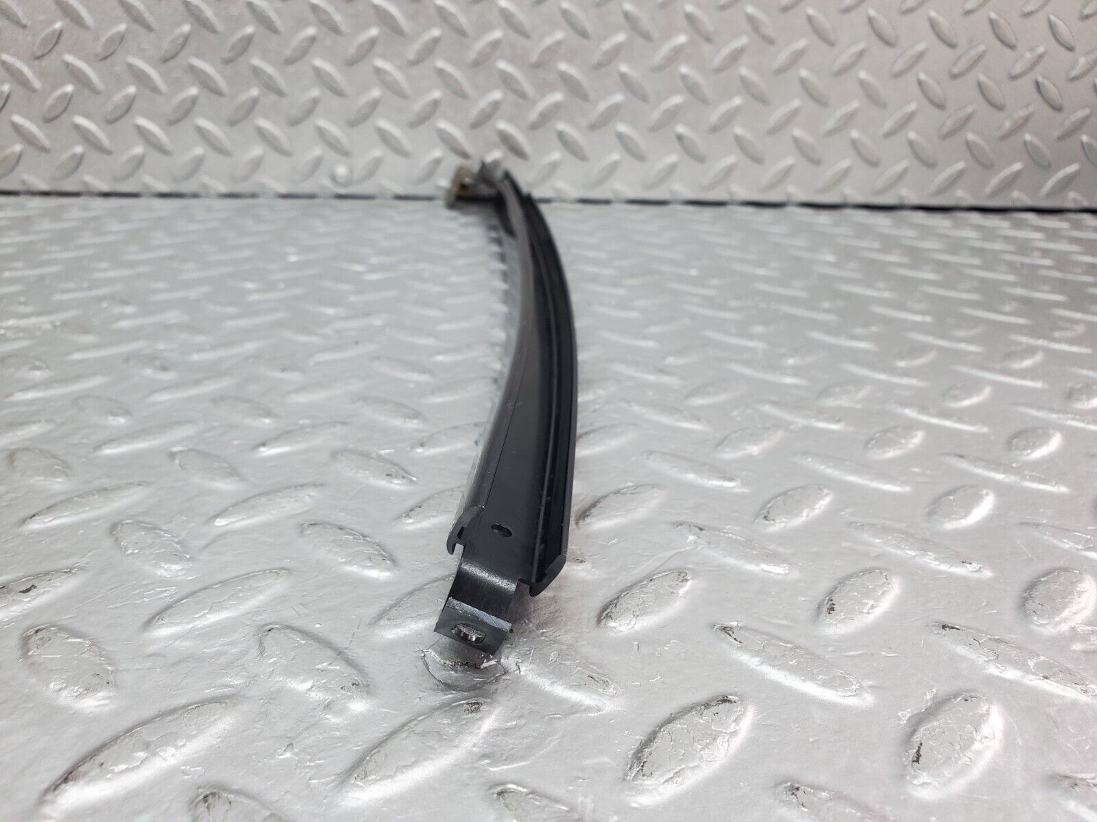 44846 Mercedes-Benz W124 220E Rear Right Window Channel