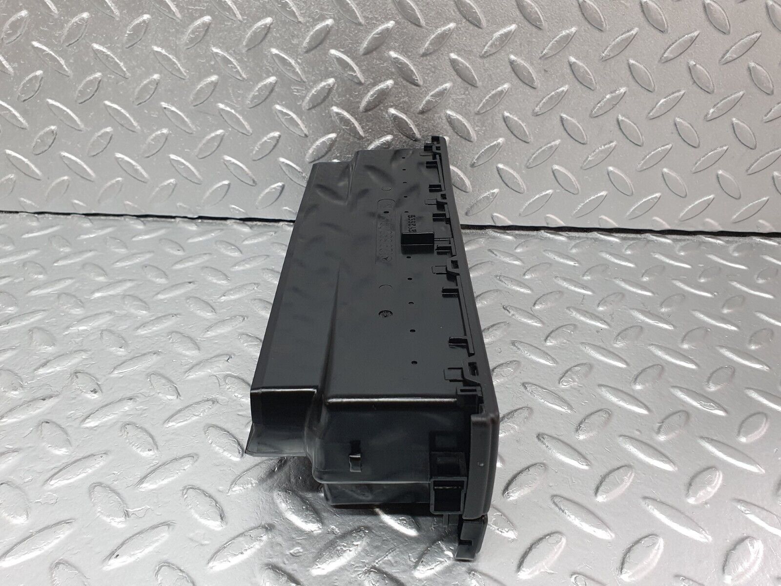 42163 Mercedes-Benz R129 320SL Coupe Dash Centre Air Vent 1298300354