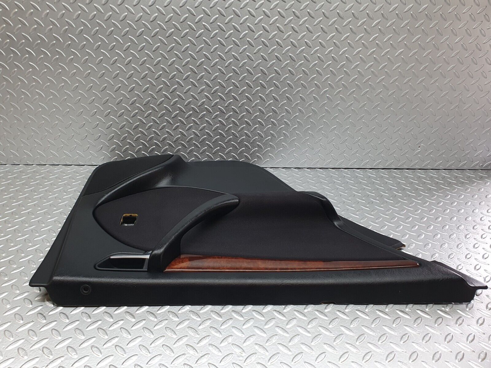 41773 Mercedes-Benz W202 C200 Rear Left Door Card 2027601361